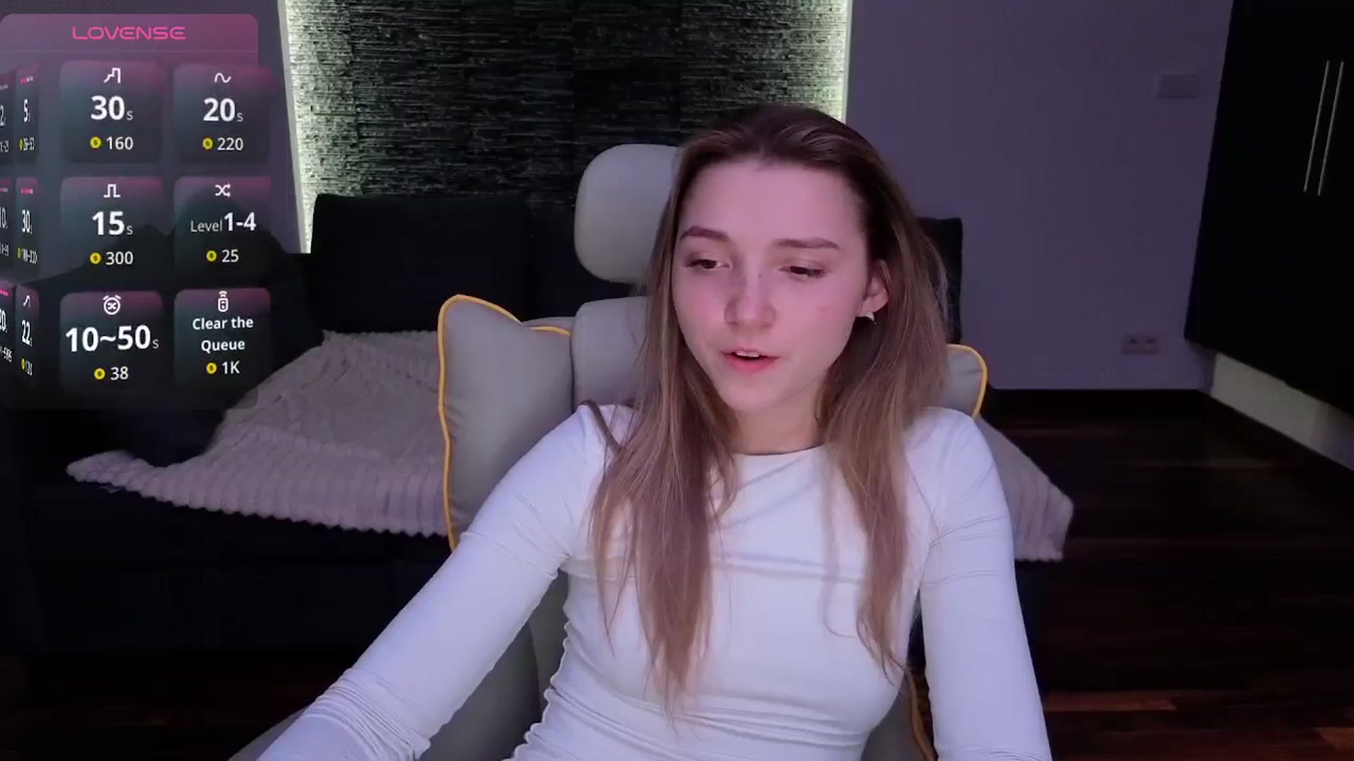 Gallery image thumbnail from Daisyy's myfreecams stream on, 01/29/2026, 21:08 image 18 of 20
