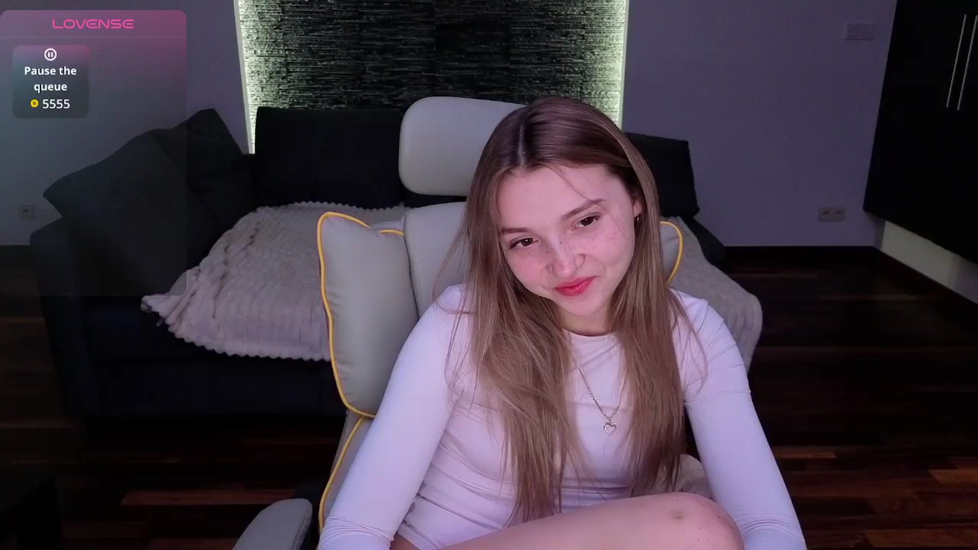 Gallery image thumbnail from Daisyy's myfreecams stream on, 02/04/2026, 23:24 image 13 of 20