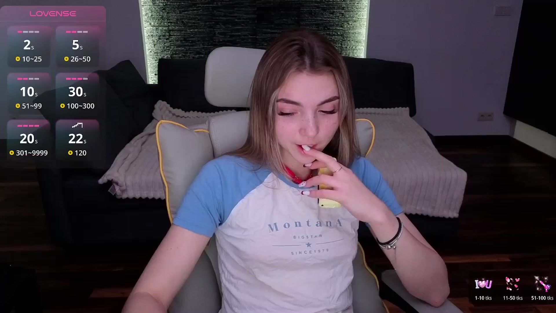 Gallery image thumbnail from Daisyy's myfreecams stream on, 02/08/2026, 18:01 image 16 of 20