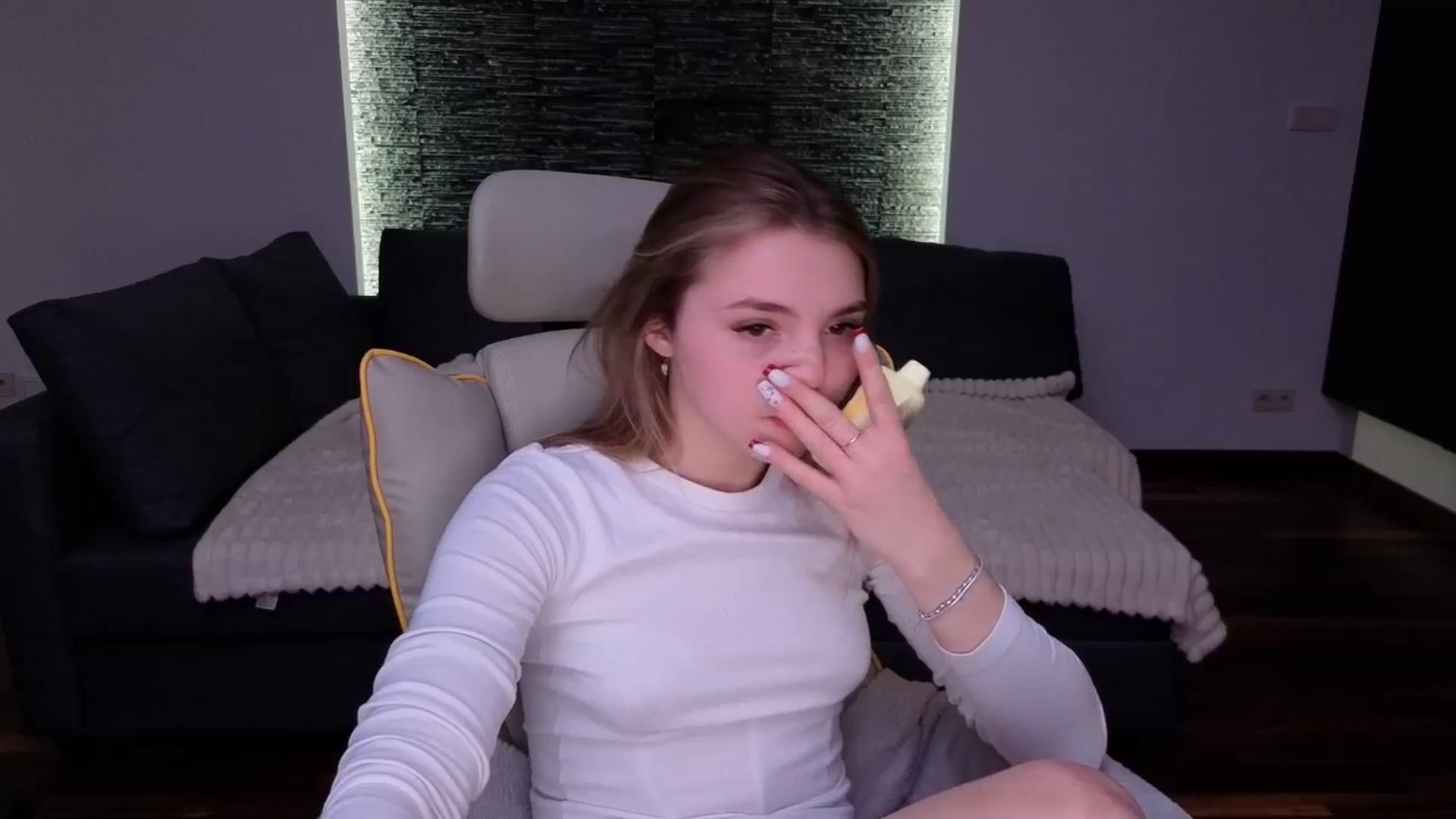 Gallery image thumbnail from Daisyy's myfreecams stream on, 02/10/2026, 17:41 image 4 of 20