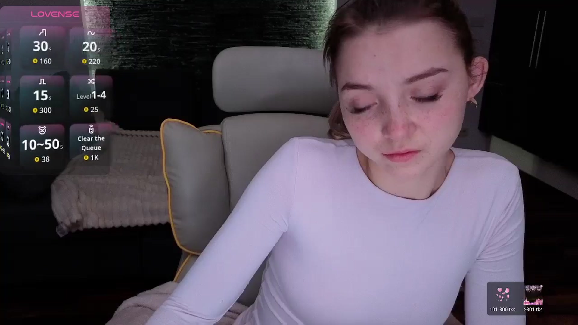 Gallery image thumbnail from Daisyy's myfreecams stream on, 02/17/2026, 18:29 image 16 of 20