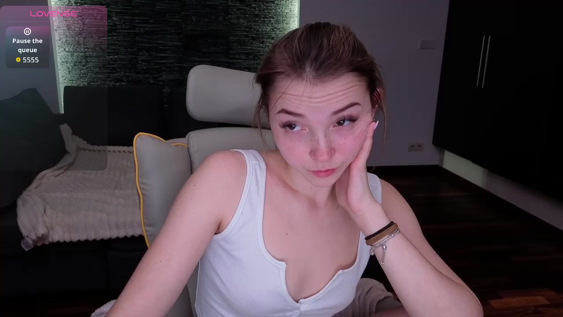 Gallery image thumbnail from Daisyy's myfreecams stream on, 02/17/2026, 20:47 image 18 of 20
