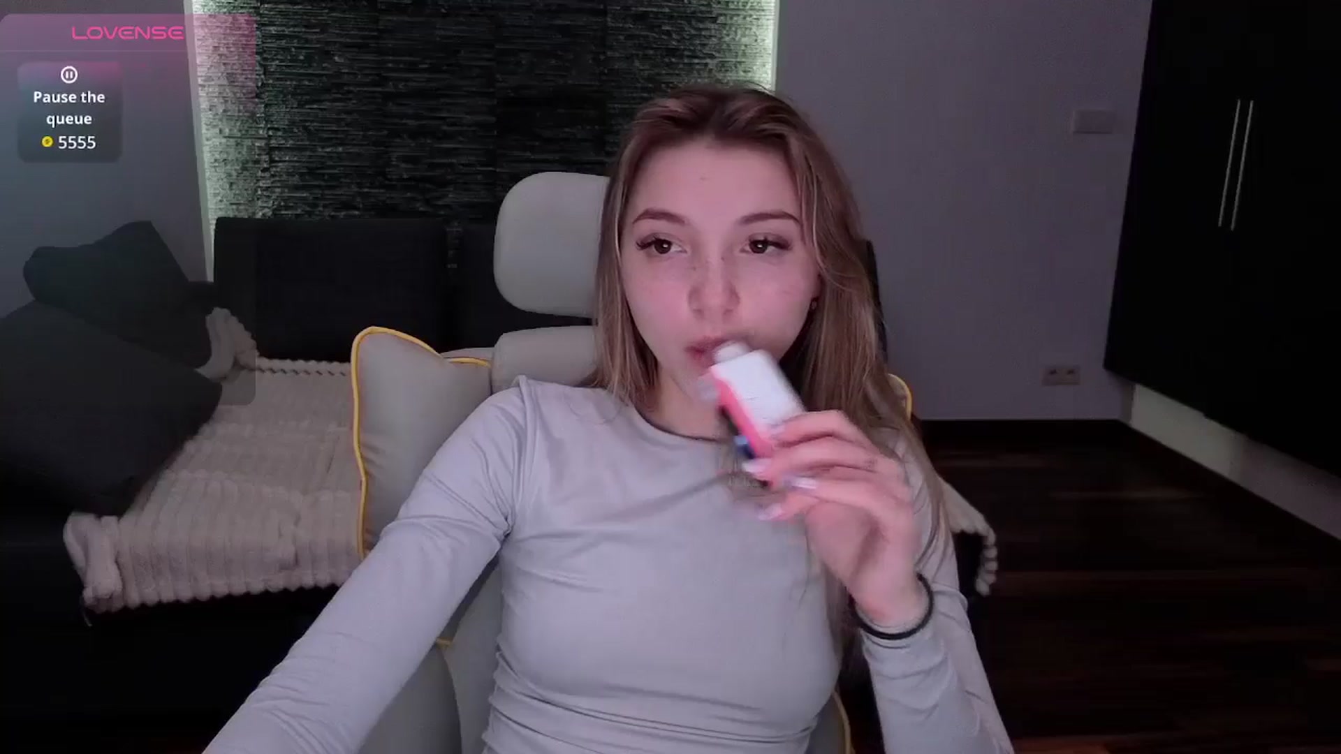 Gallery image thumbnail from Daisyy's myfreecams stream on, 02/18/2026, 22:16 image 7 of 20
