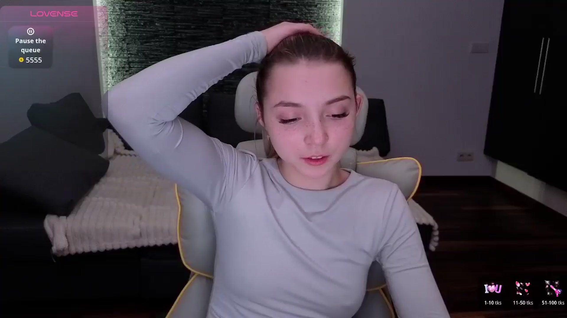 Gallery image thumbnail from Daisyy's myfreecams stream on, 02/18/2026, 22:16 image 14 of 20