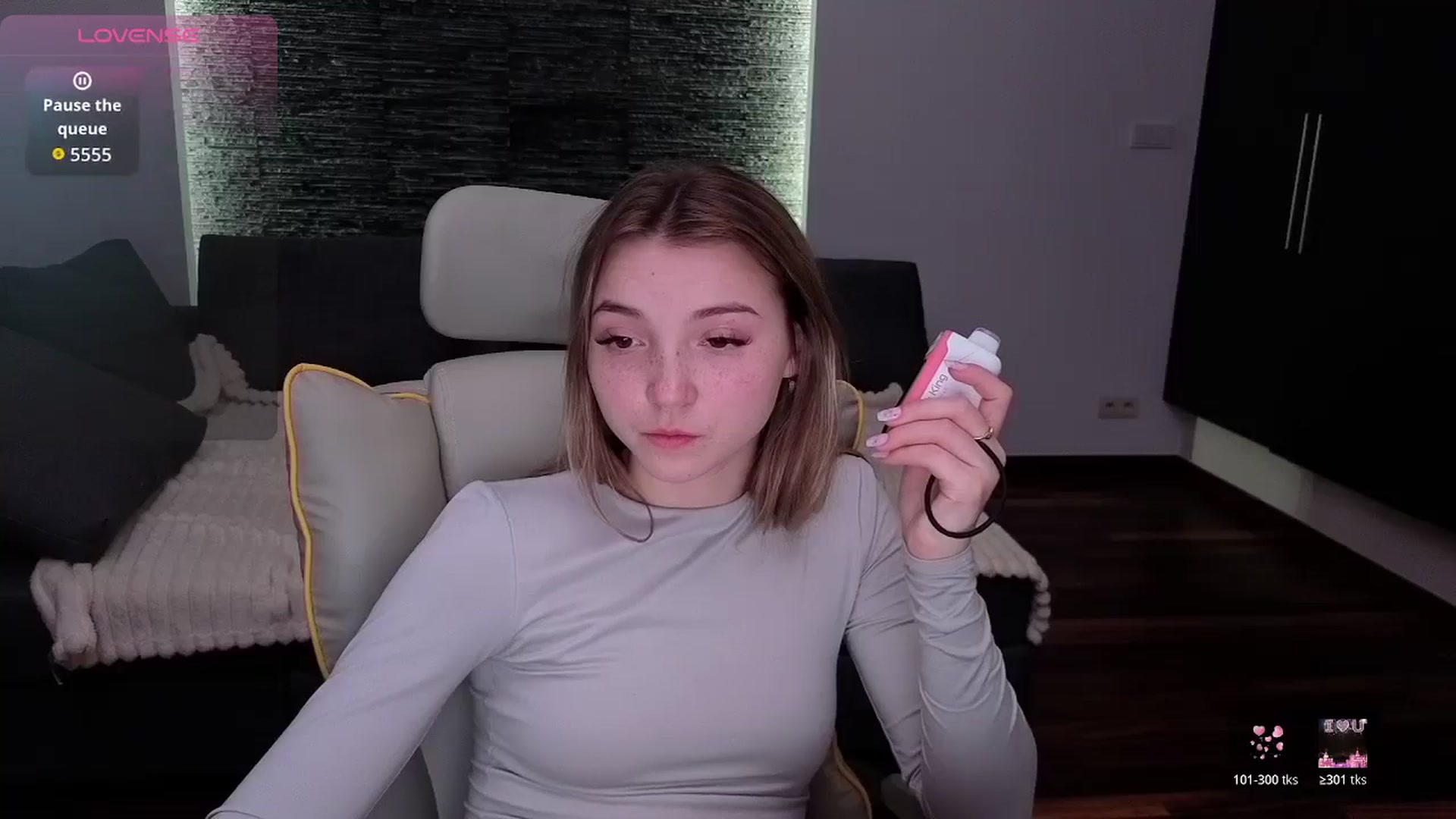Gallery image thumbnail from Daisyy's myfreecams stream on, 02/18/2026, 22:16 image 3 of 20