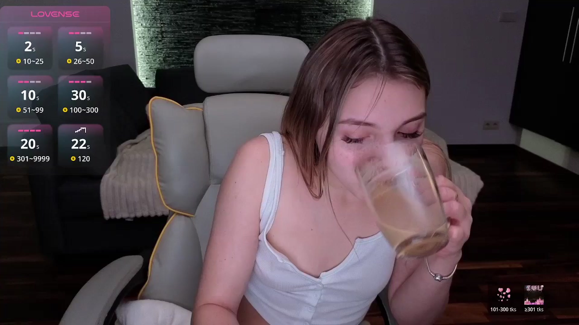 Gallery image thumbnail from Daisyy's myfreecams stream on, 02/24/2026, 23:46 image 1 of 20