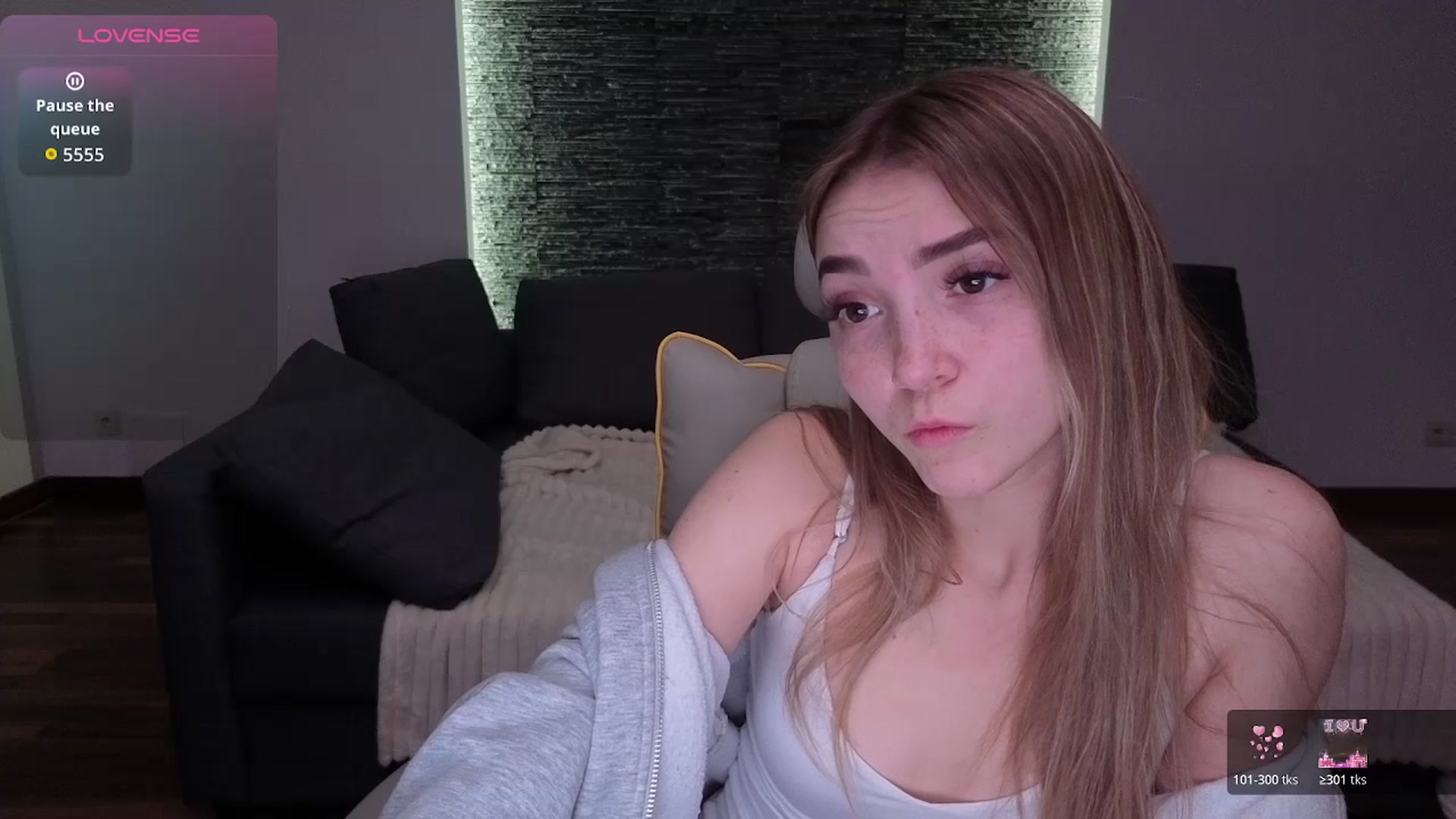 Gallery image thumbnail from Daisyy's myfreecams stream on, 03/01/2026, 20:36 image 17 of 20