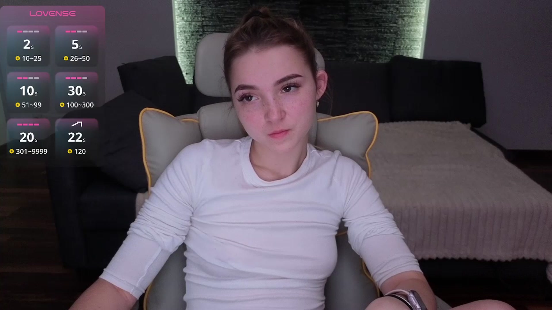 Gallery image thumbnail from Daisyy's myfreecams stream on, 03/02/2026, 23:20 image 17 of 20