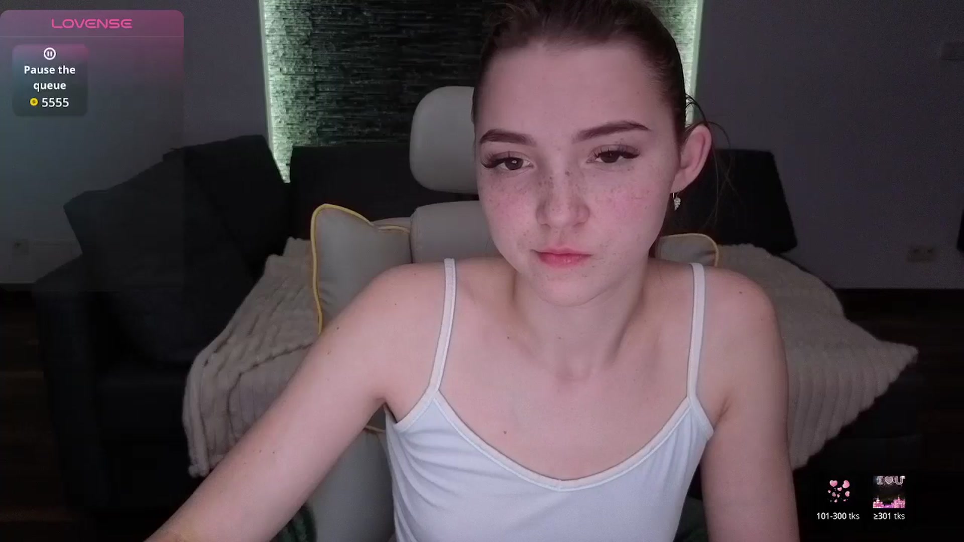 Gallery image thumbnail from Daisyy's myfreecams stream on, 03/04/2026, 18:29 image 2 of 20
