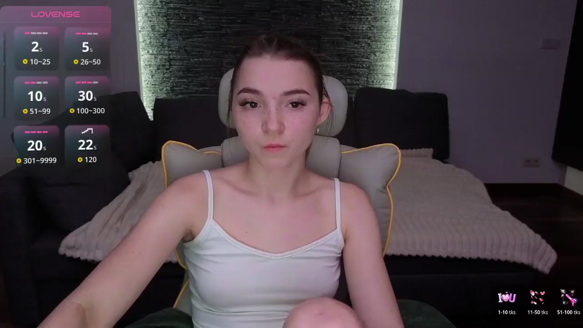 Gallery image thumbnail from Daisyy's myfreecams stream on, 03/04/2026, 20:56 image 18 of 20