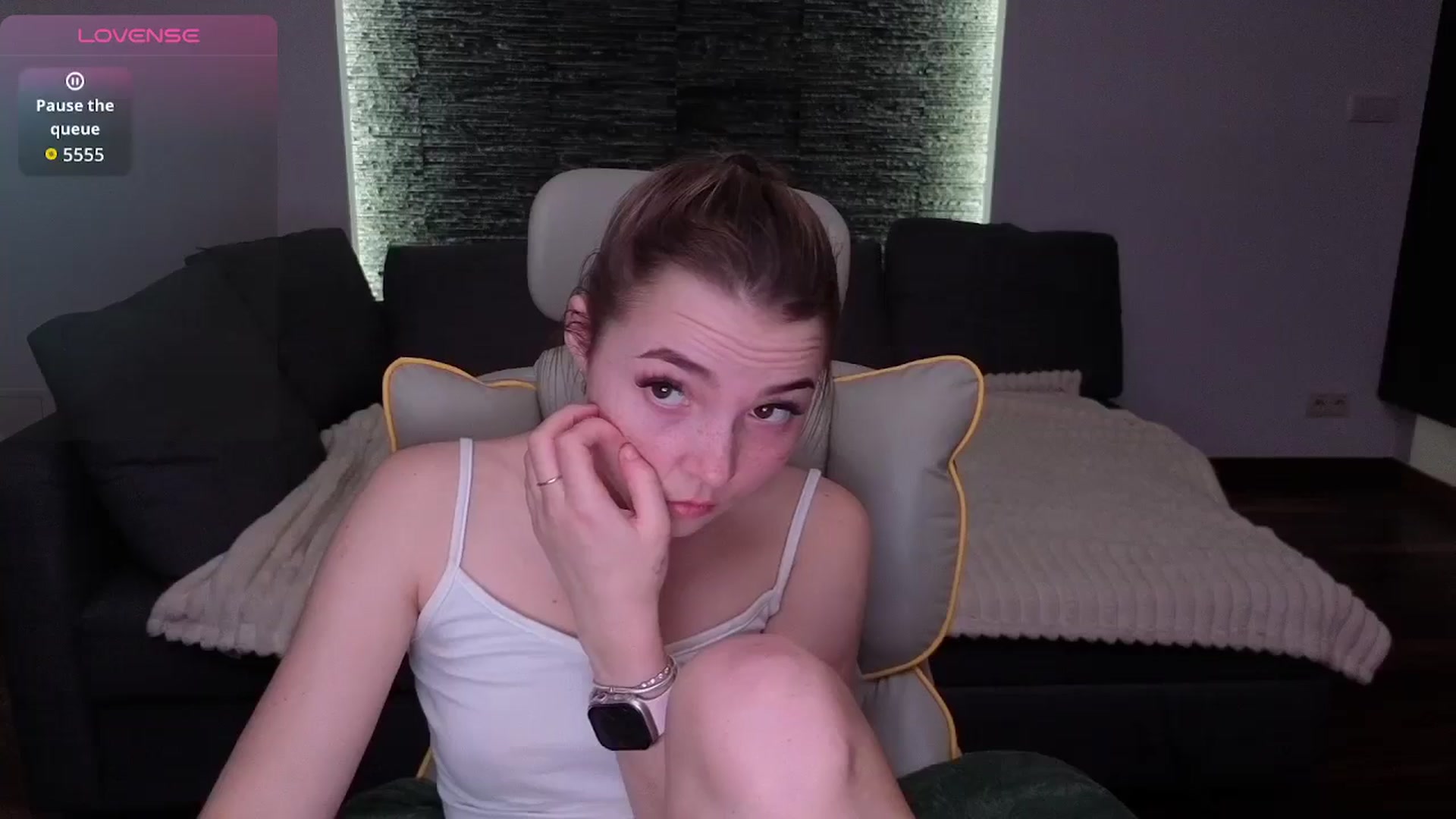 Gallery image thumbnail from Daisyy's myfreecams stream on, 03/04/2026, 20:56 image 19 of 20