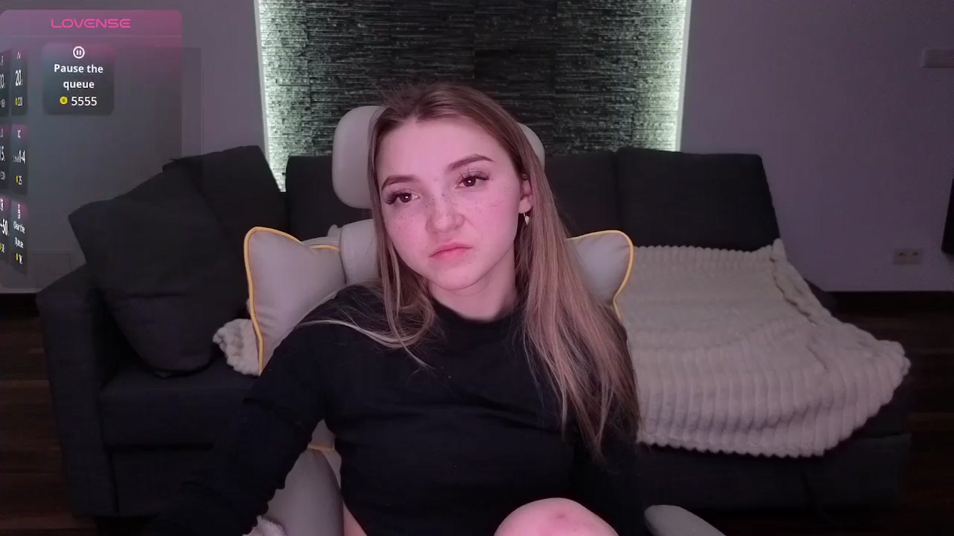 Gallery image thumbnail from Daisyy's myfreecams stream on, 03/05/2026, 17:02 image 3 of 20