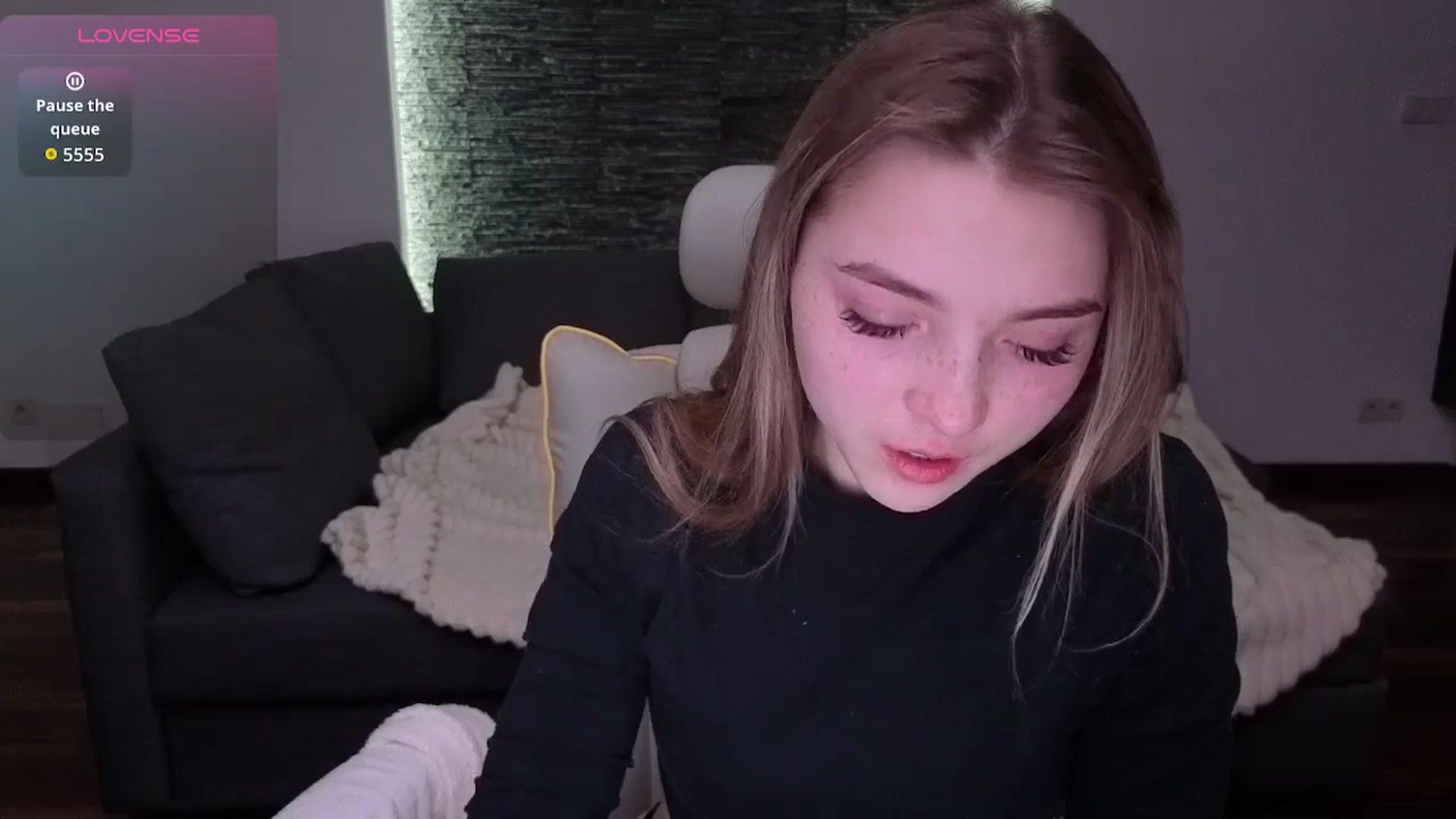 Gallery image thumbnail from Daisyy's myfreecams stream on, 03/05/2026, 17:02 image 18 of 20