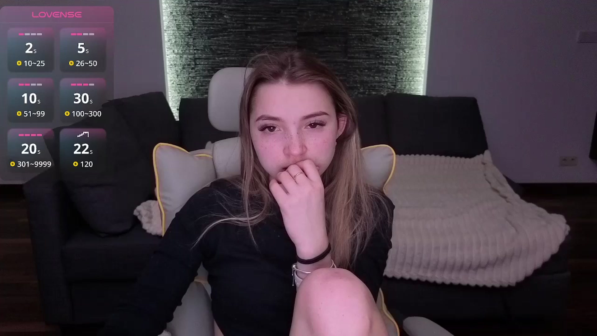 Gallery image thumbnail from Daisyy's myfreecams stream on, 03/05/2026, 17:02 image 7 of 20