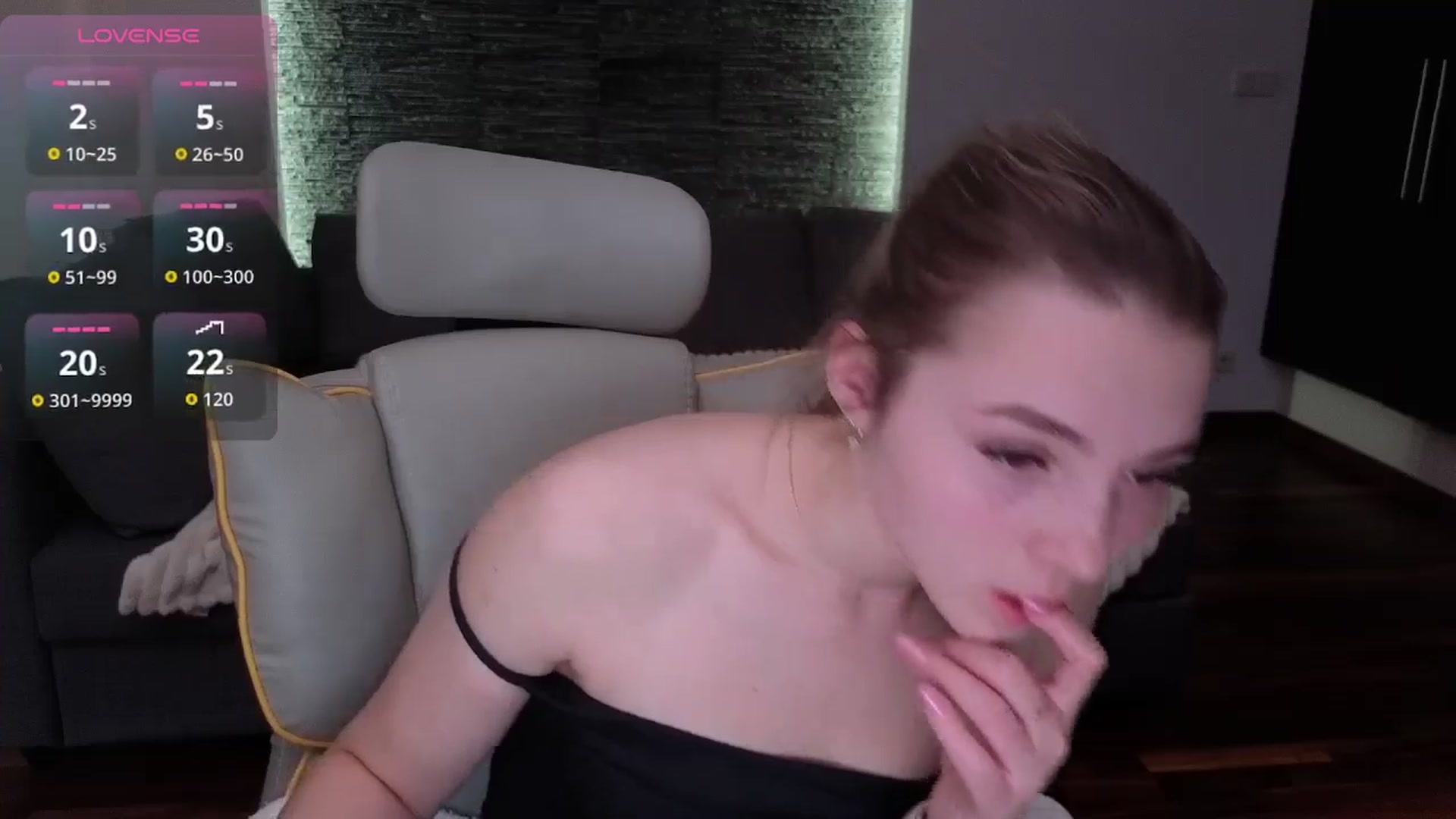 Gallery image thumbnail from Daisyy's myfreecams stream on, 03/06/2026, 16:49 image 8 of 20