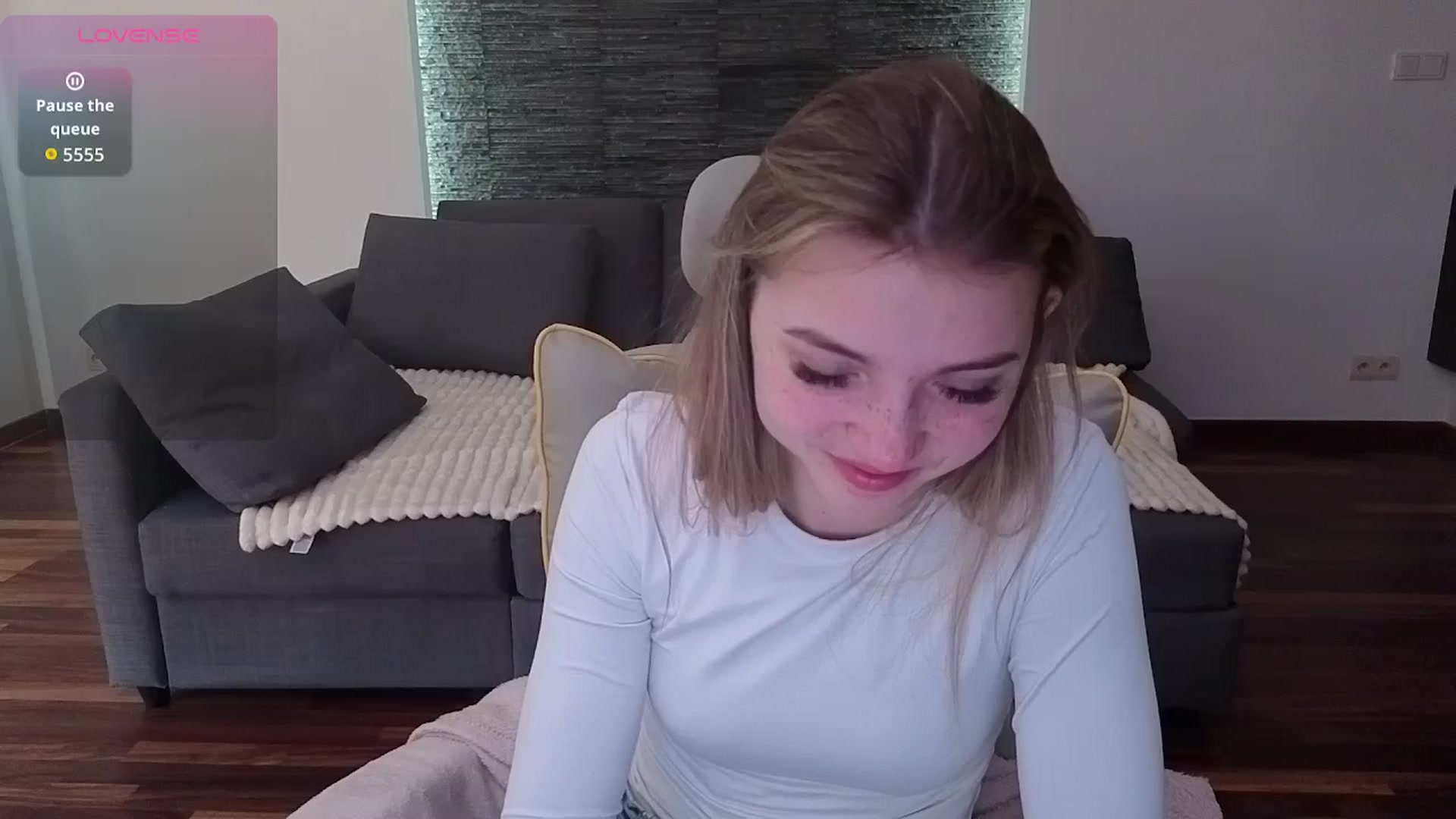 Gallery image thumbnail from Daisyy's myfreecams stream on, 03/09/2026, 17:15 image 3 of 20