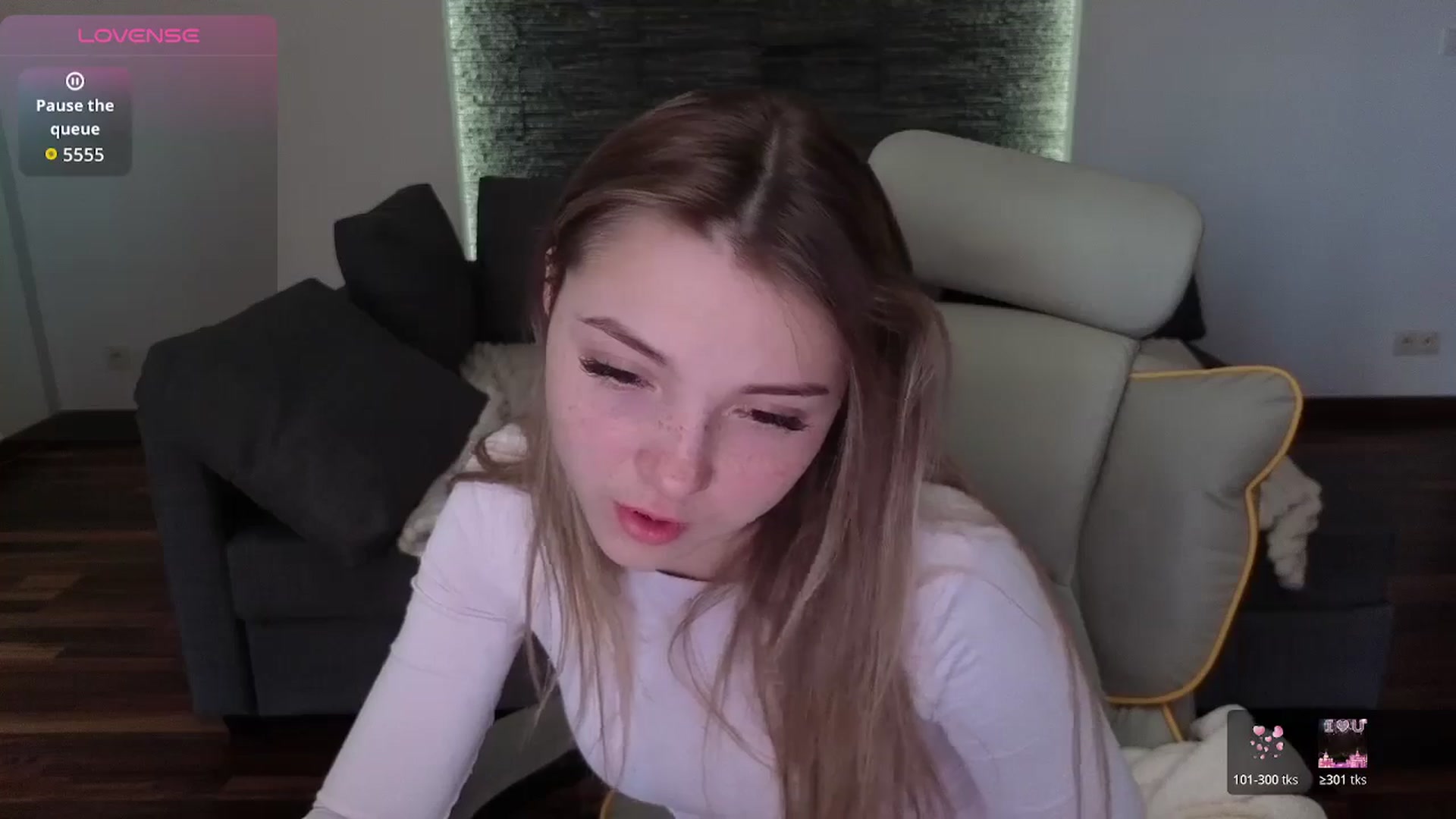 Gallery image thumbnail from Daisyy's myfreecams stream on, 03/12/2026, 15:29 image 9 of 20