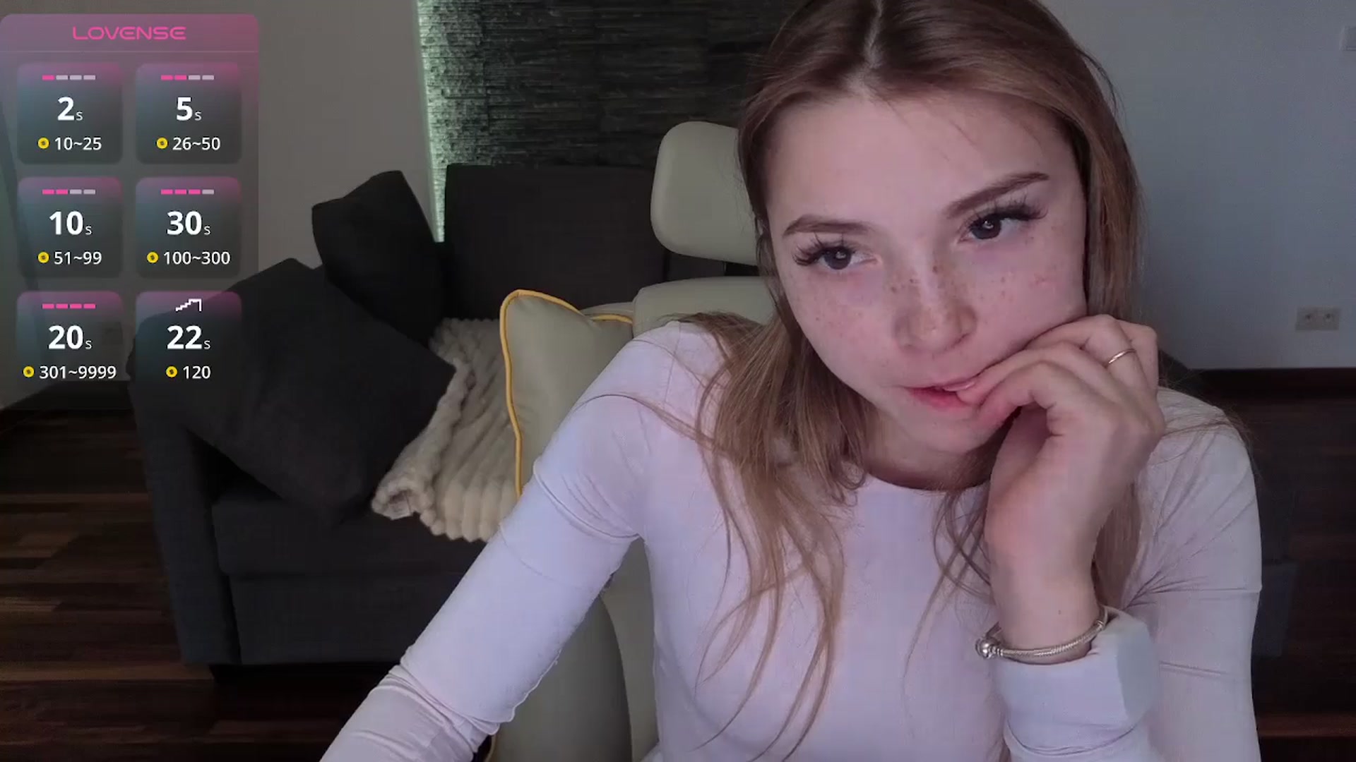 Gallery image thumbnail from Daisyy's myfreecams stream on, 03/12/2026, 15:29 image 6 of 20