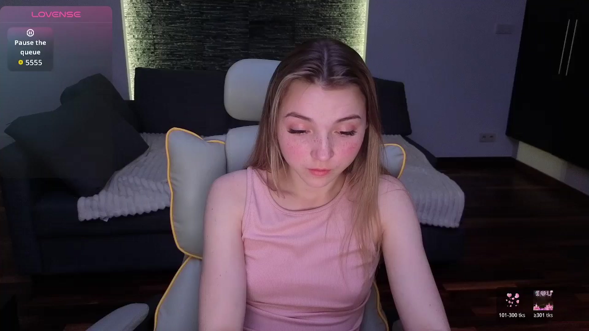 Gallery image thumbnail from Daisyy's myfreecams stream on, 03/16/2026, 17:41 image 1 of 20