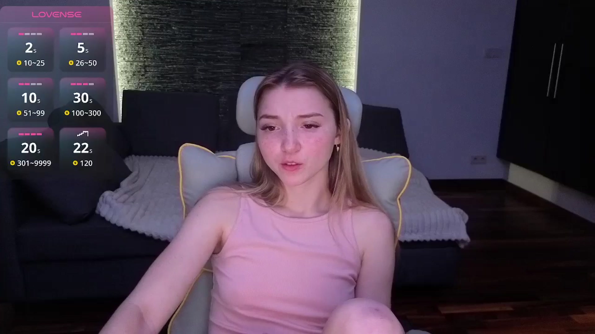 Gallery image thumbnail from Daisyy's myfreecams stream on, 03/16/2026, 20:26 image 16 of 20