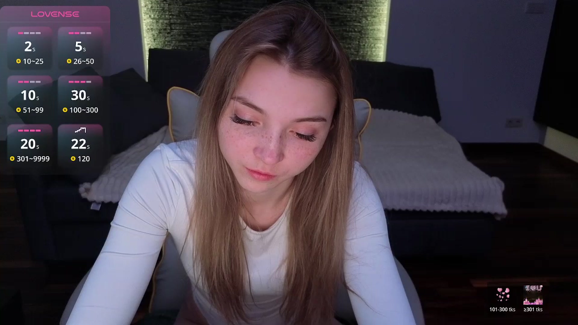 Gallery image thumbnail from Daisyy's myfreecams stream on, 03/17/2026, 18:39 image 7 of 20