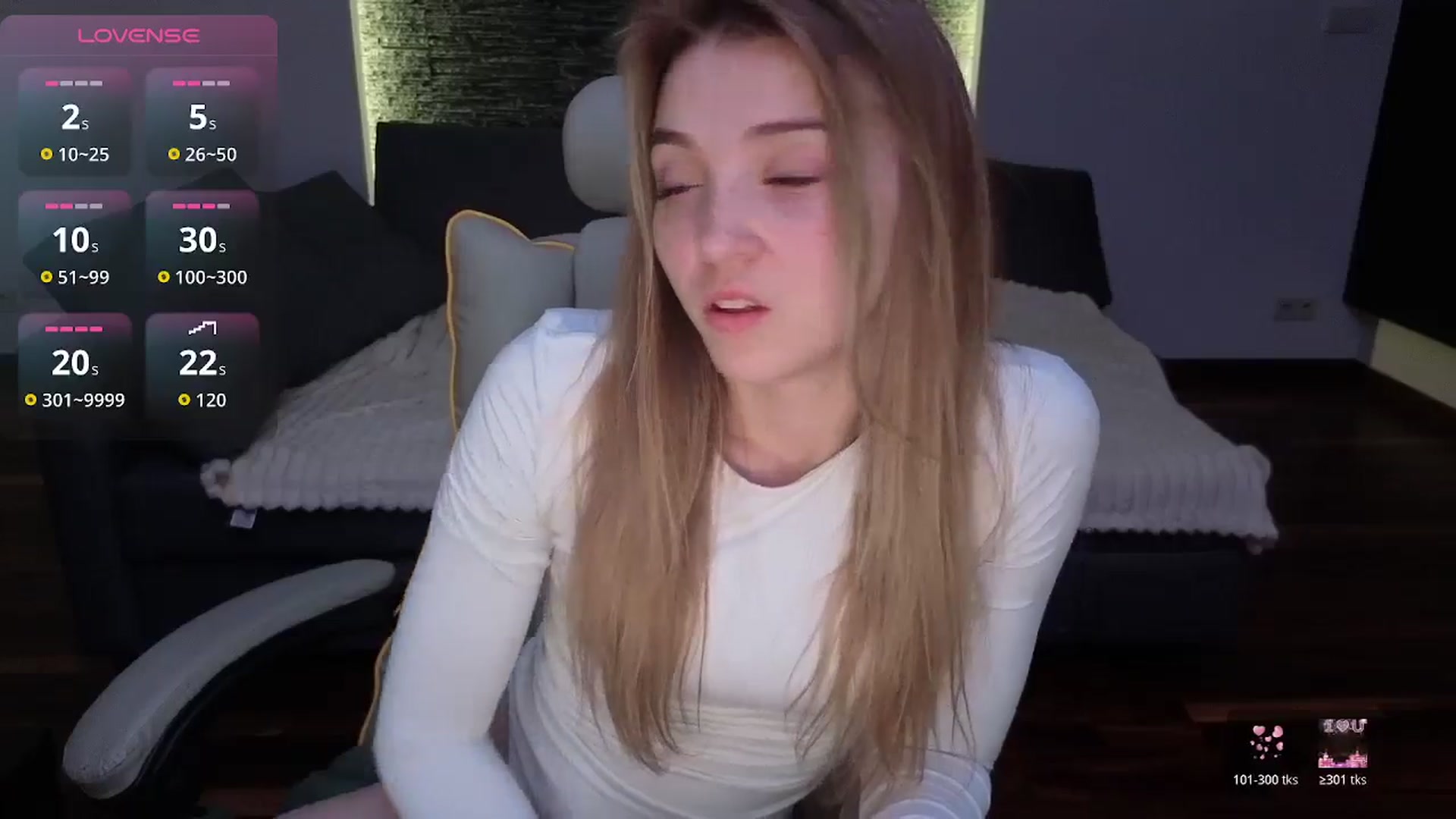 Gallery image thumbnail from Daisyy's myfreecams stream on, 03/17/2026, 18:39 image 19 of 20