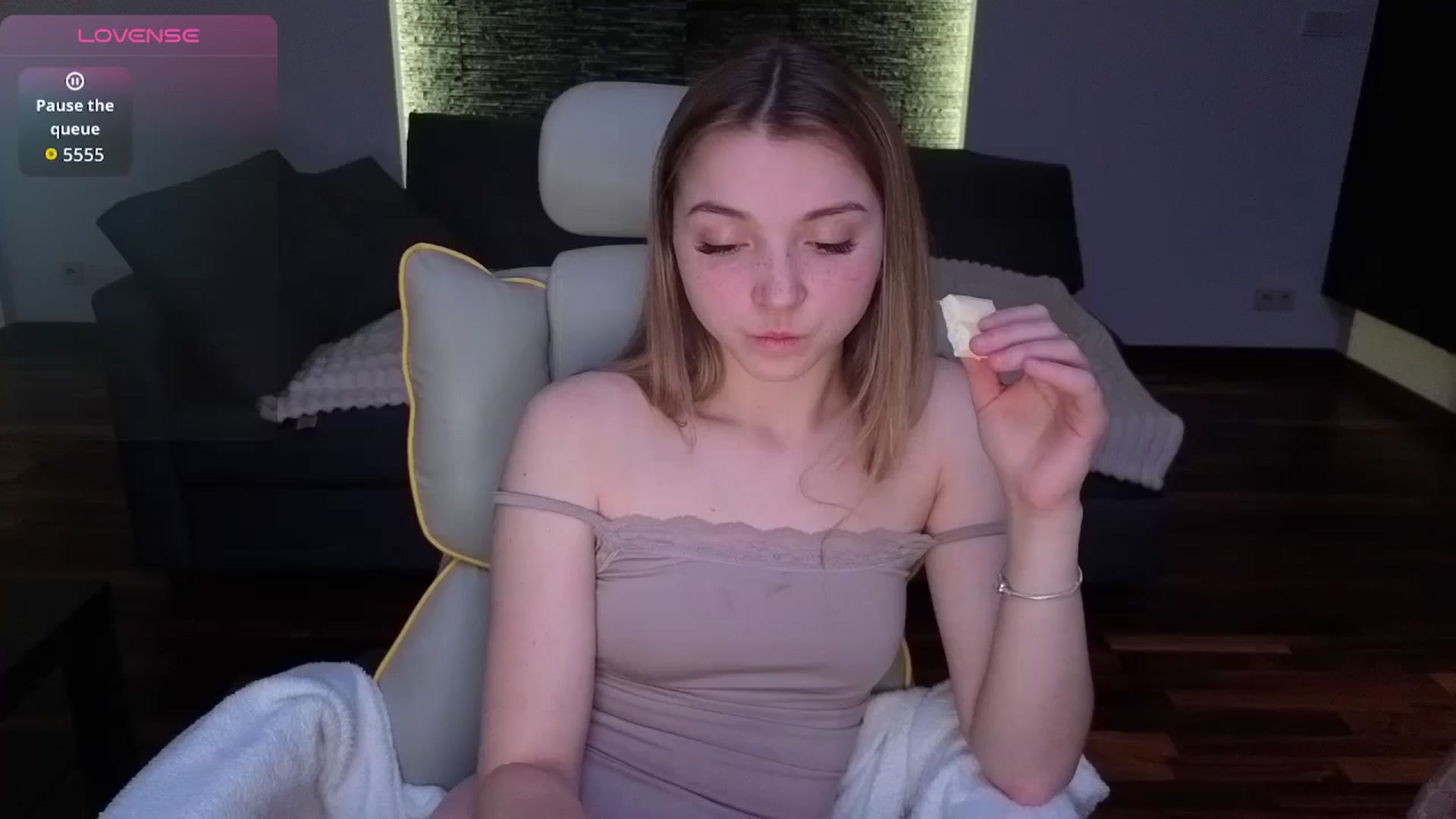 Gallery image thumbnail from Daisyy's myfreecams stream on, 03/20/2026, 22:59 image 7 of 20