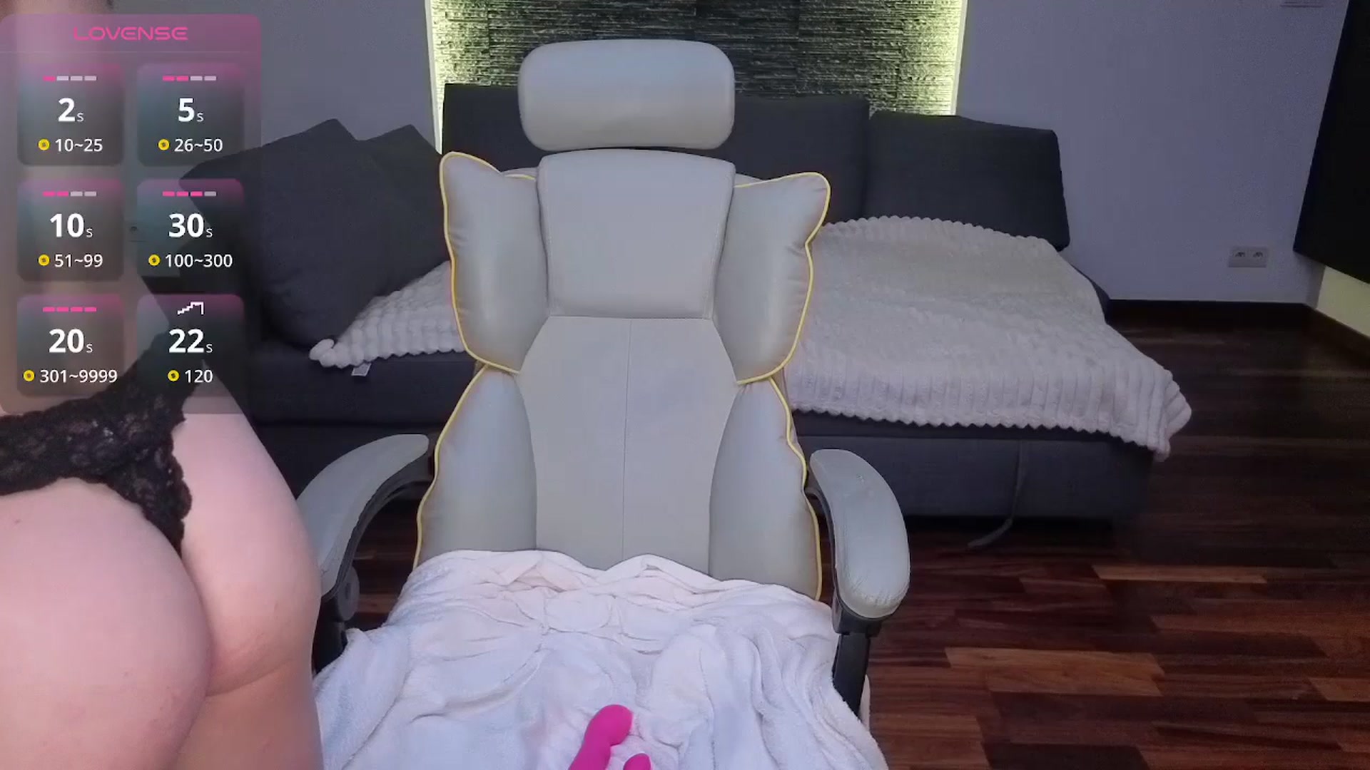 Gallery image thumbnail from Daisyy's myfreecams stream on, 03/24/2026, 19:35 image 19 of 20