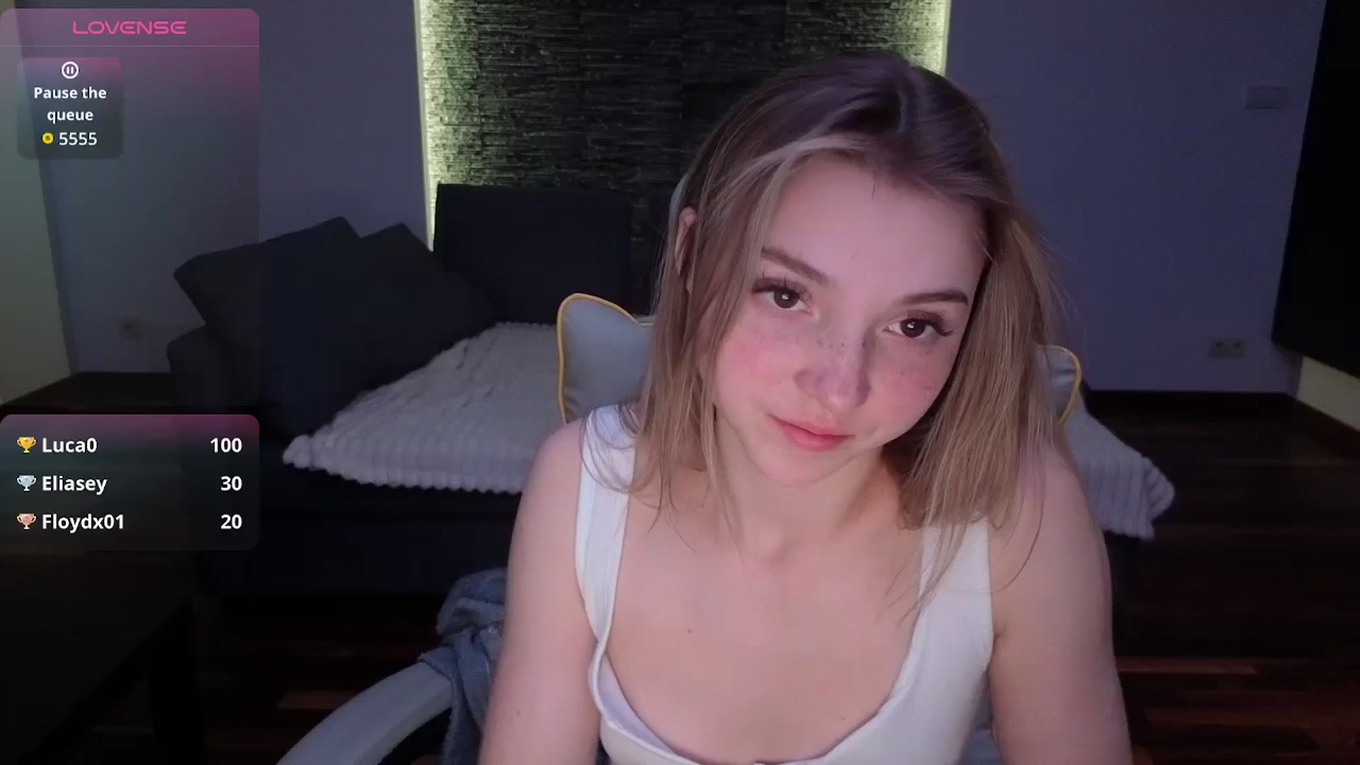 Gallery image thumbnail from Daisyy's myfreecams stream on, 03/25/2026, 17:12 image 20 of 20