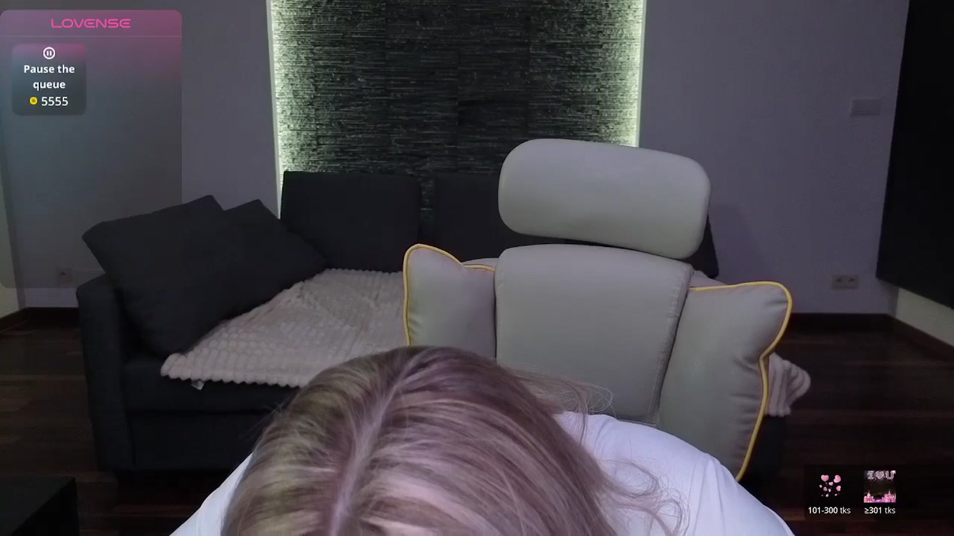 Gallery image thumbnail from Daisyy's myfreecams stream on, 03/27/2026, 21:05 image 7 of 20