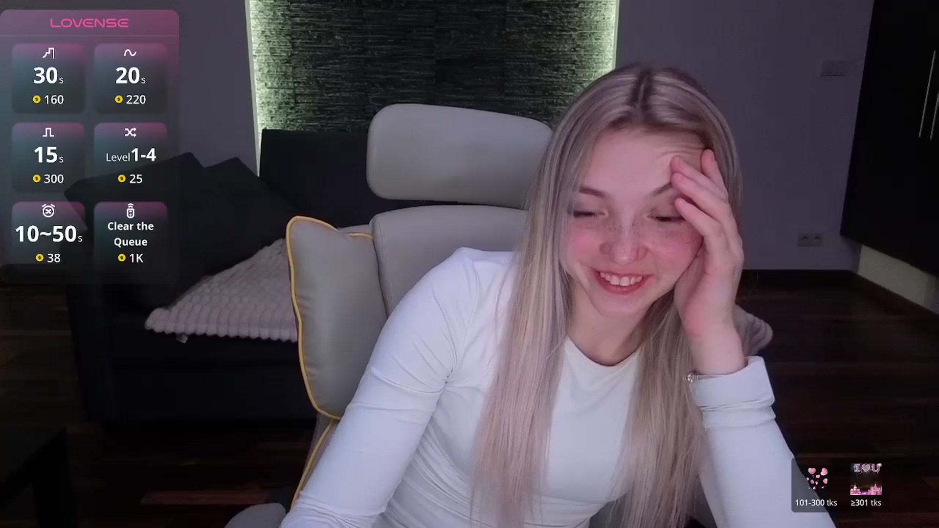 Gallery image thumbnail from Daisyy's myfreecams stream on, 03/27/2026, 23:05 image 6 of 20