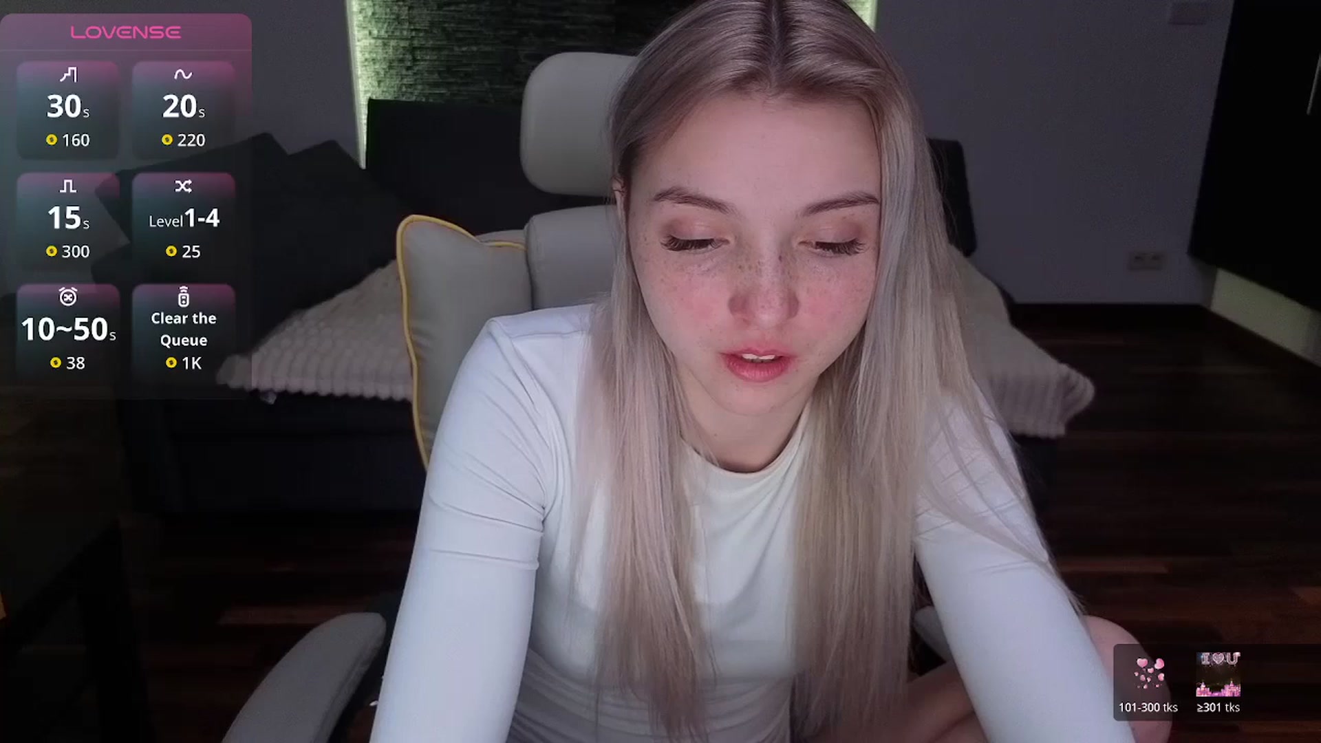 Gallery image thumbnail from Daisyy's myfreecams stream on, 03/28/2026, 01:20 image 10 of 20