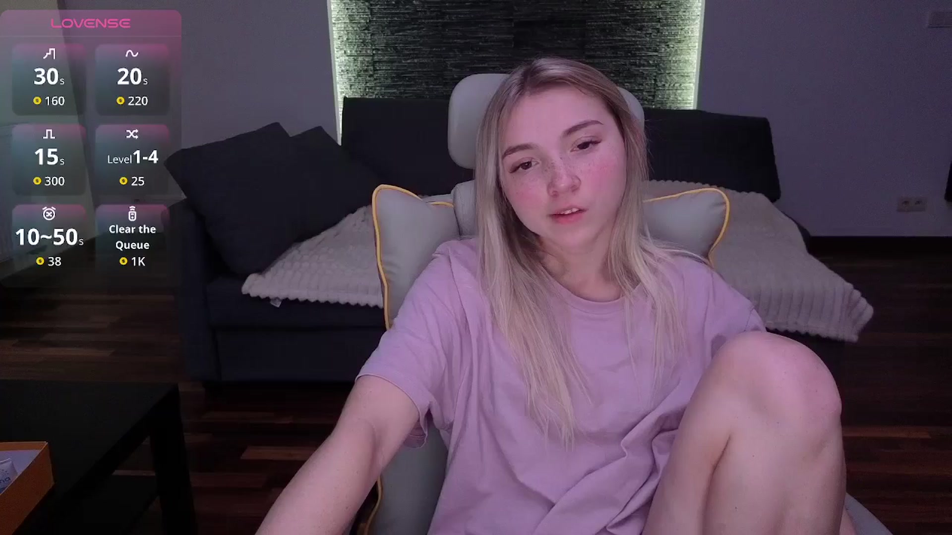 Gallery image thumbnail from Daisyy's myfreecams stream on, 03/30/2026, 16:30 image 15 of 20