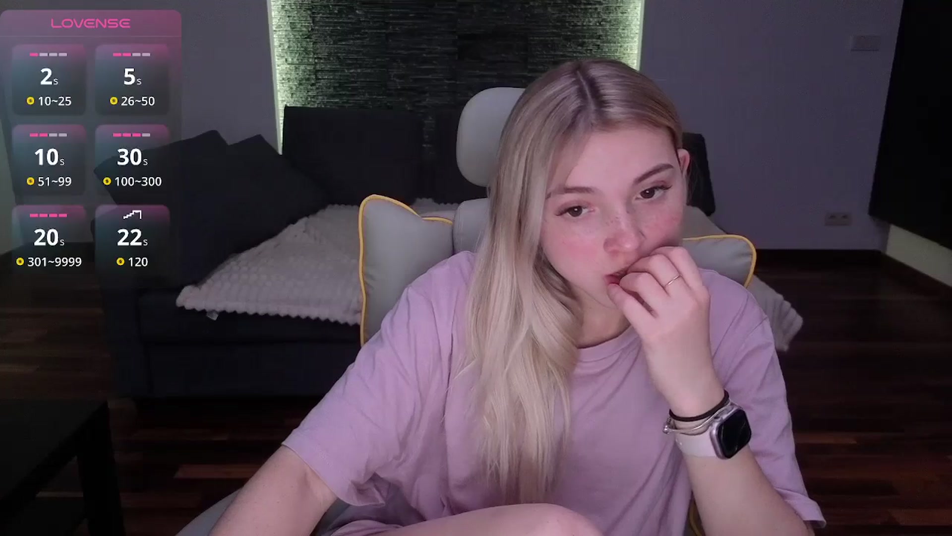Gallery image thumbnail from Daisyy's myfreecams stream on, 03/30/2026, 16:30 image 19 of 20