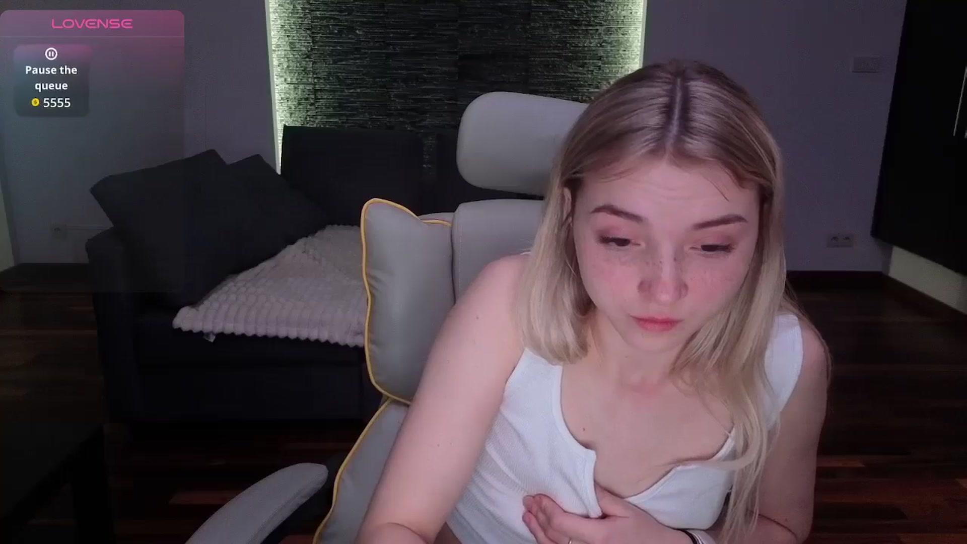 Gallery image thumbnail from Daisyy's myfreecams stream on, 03/30/2026, 21:12 image 2 of 20