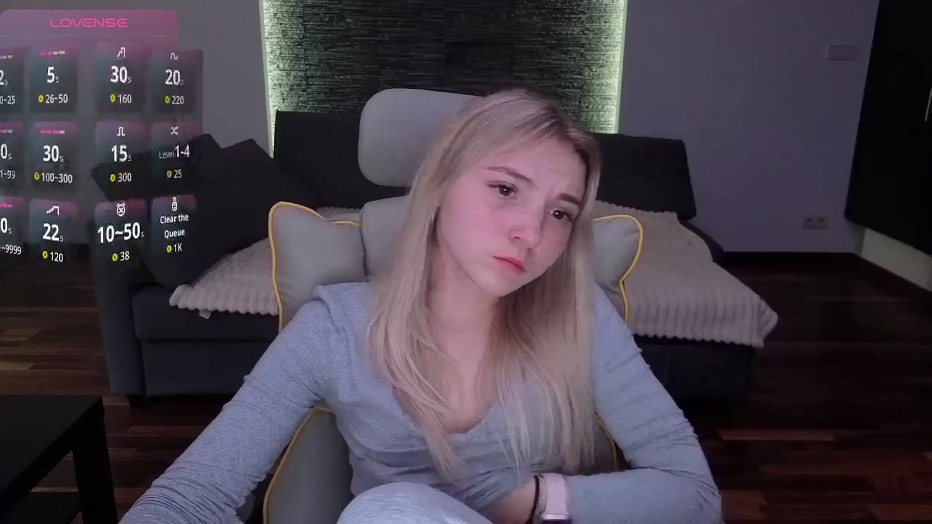 Gallery image thumbnail from Daisyy's myfreecams stream on, 03/31/2026, 12:47 image 14 of 20