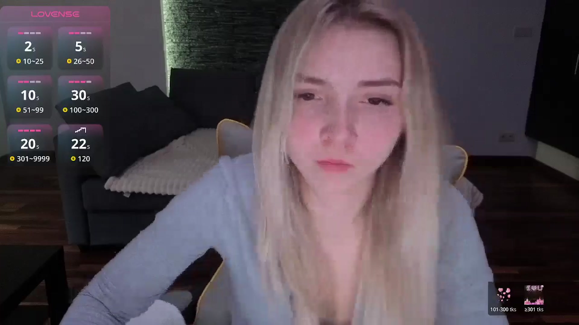 Gallery image thumbnail from Daisyy's myfreecams stream on, 03/31/2026, 12:47 image 16 of 20
