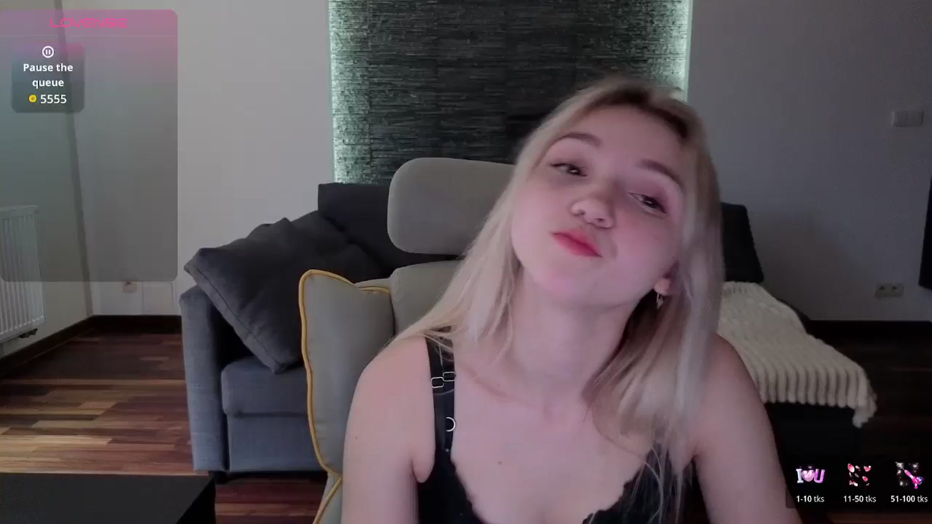 Gallery image thumbnail from Daisyy's myfreecams stream on, 04/04/2026, 13:01 image 1 of 20