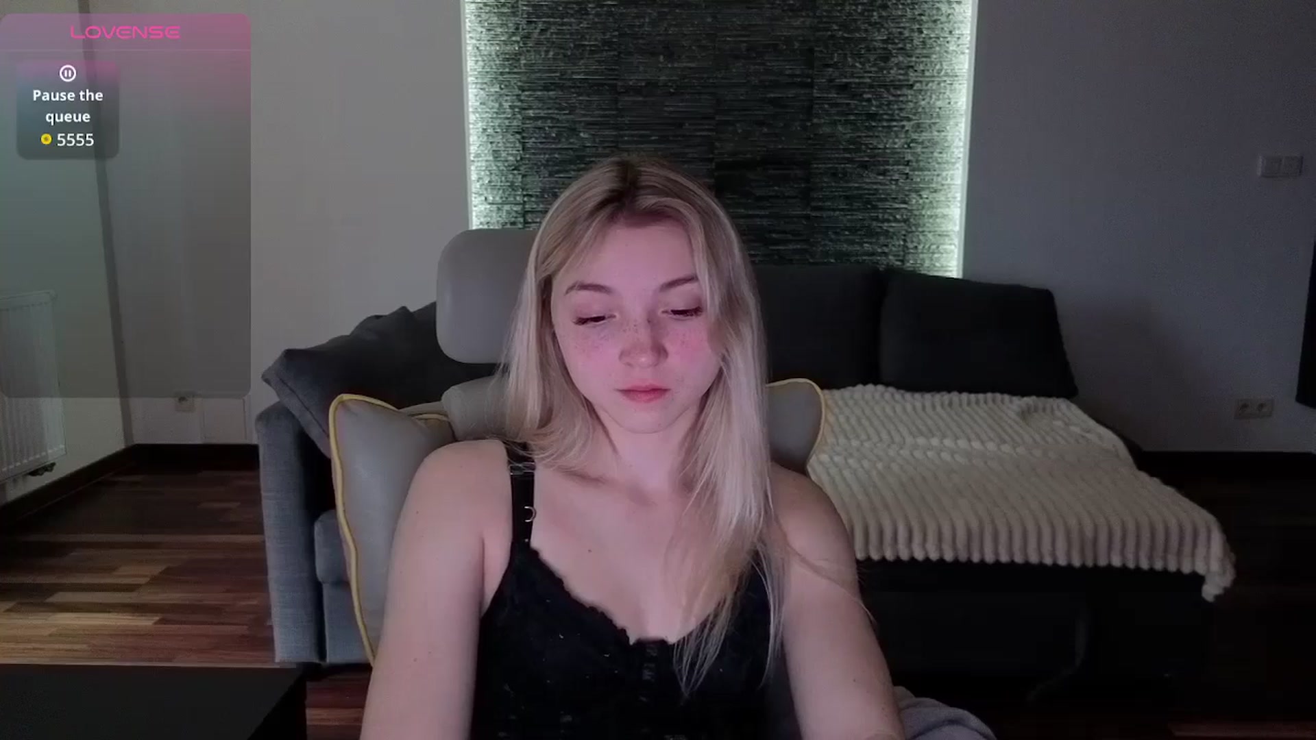 Gallery image thumbnail from Daisyy's myfreecams stream on, 04/04/2026, 13:01 image 19 of 20
