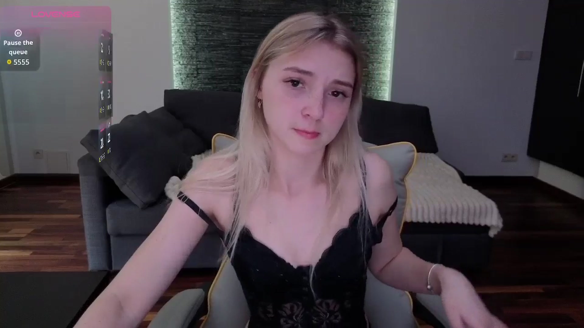 Gallery image thumbnail from Daisyy's myfreecams stream on, 04/04/2026, 14:52 image 7 of 20