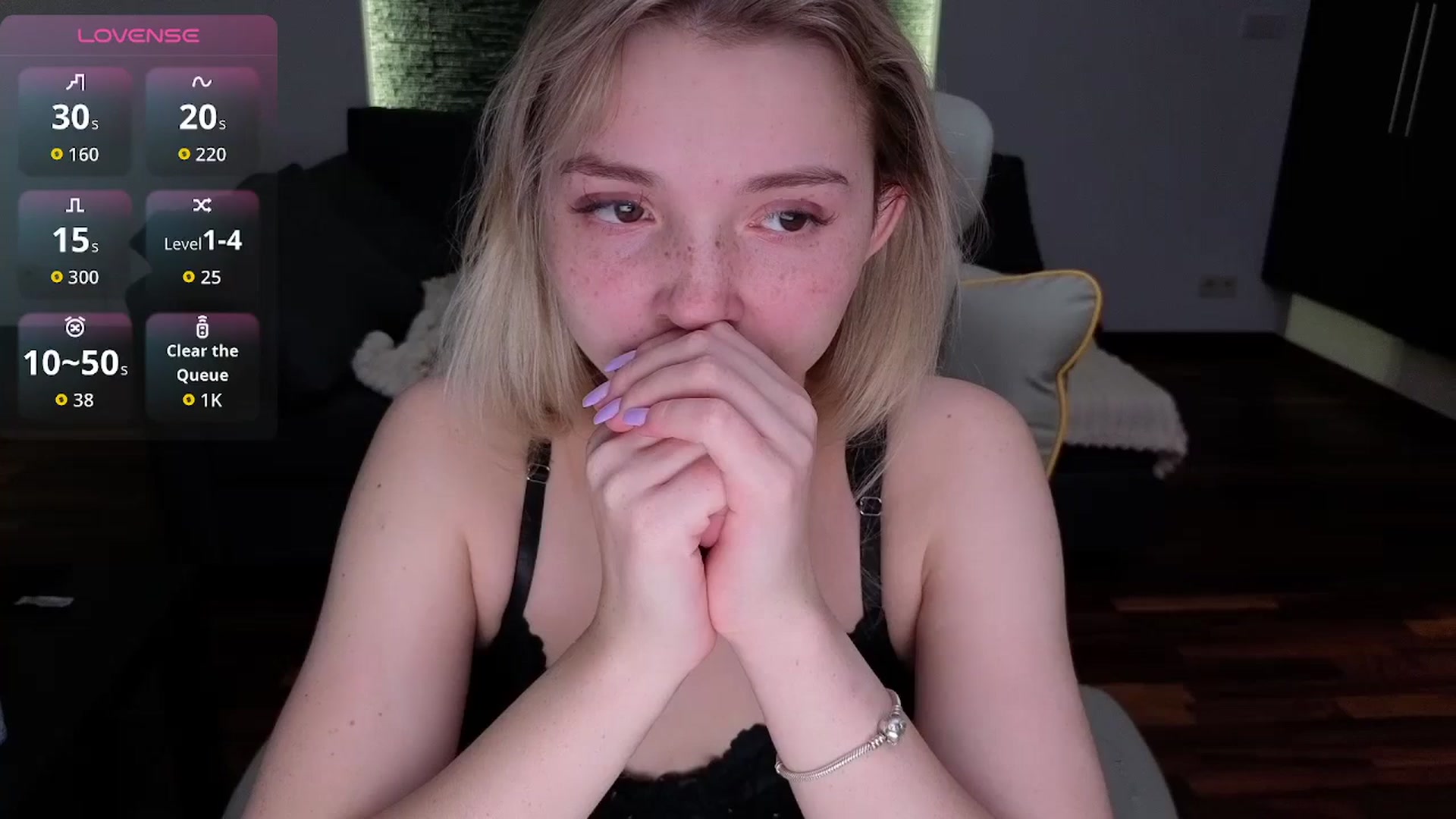 Gallery image thumbnail from Daisyy's myfreecams stream on, 04/04/2026, 22:40 image 13 of 20