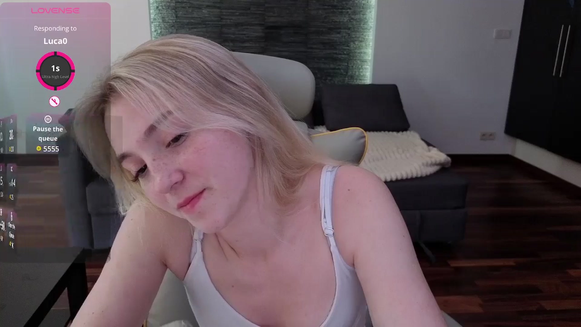 Gallery image thumbnail from Daisyy's myfreecams stream on, 04/05/2026, 15:02 image 9 of 20