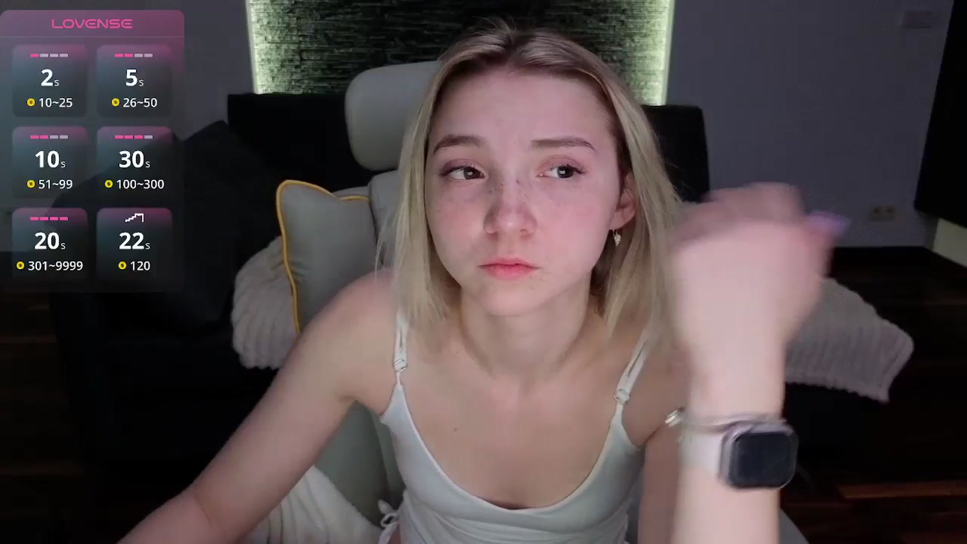 Gallery image thumbnail from Daisyy's myfreecams stream on, 04/05/2026, 23:52 image 20 of 20
