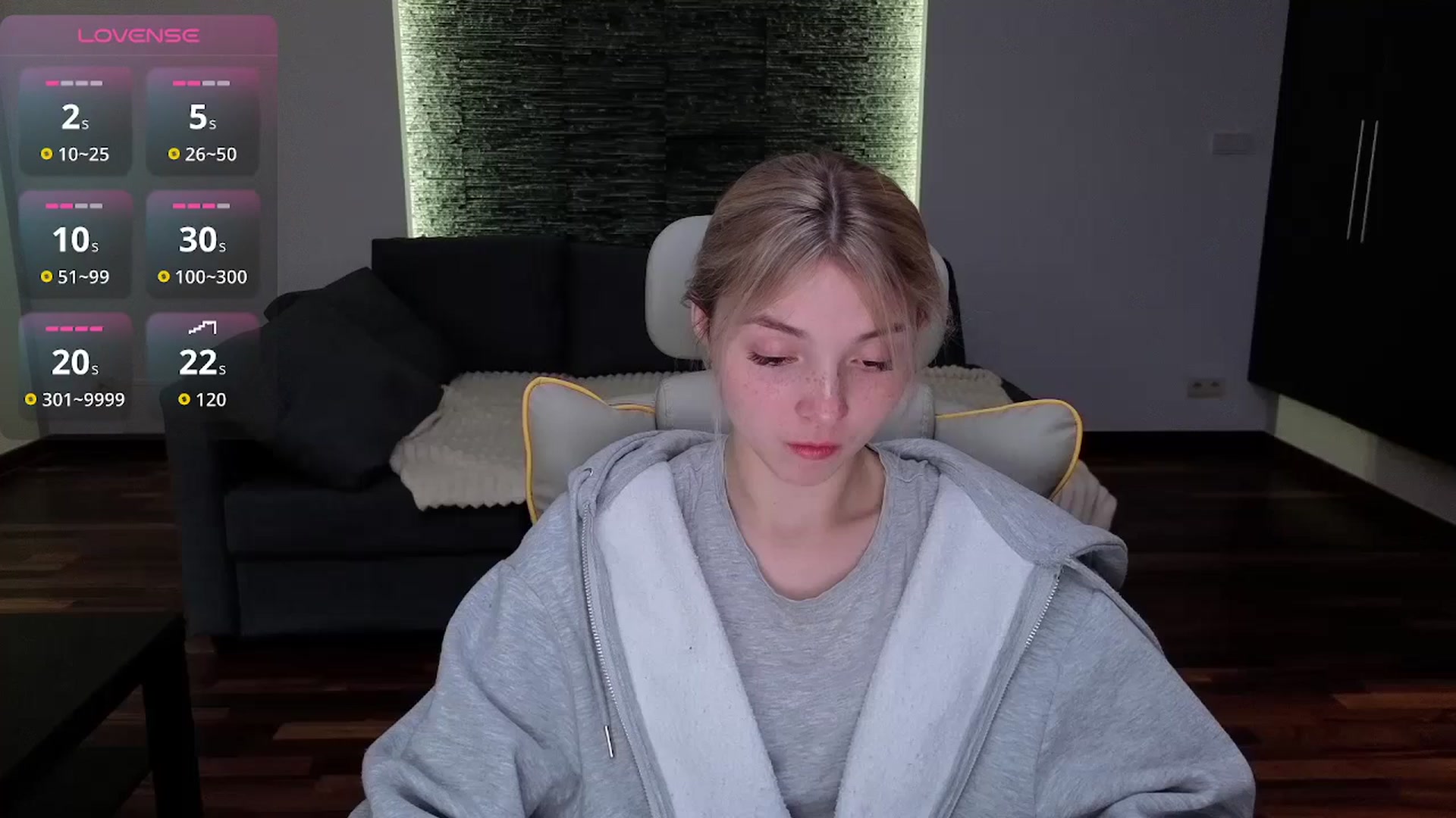 Gallery image thumbnail from Daisyy's myfreecams stream on, 04/08/2026, 15:52 image 3 of 20