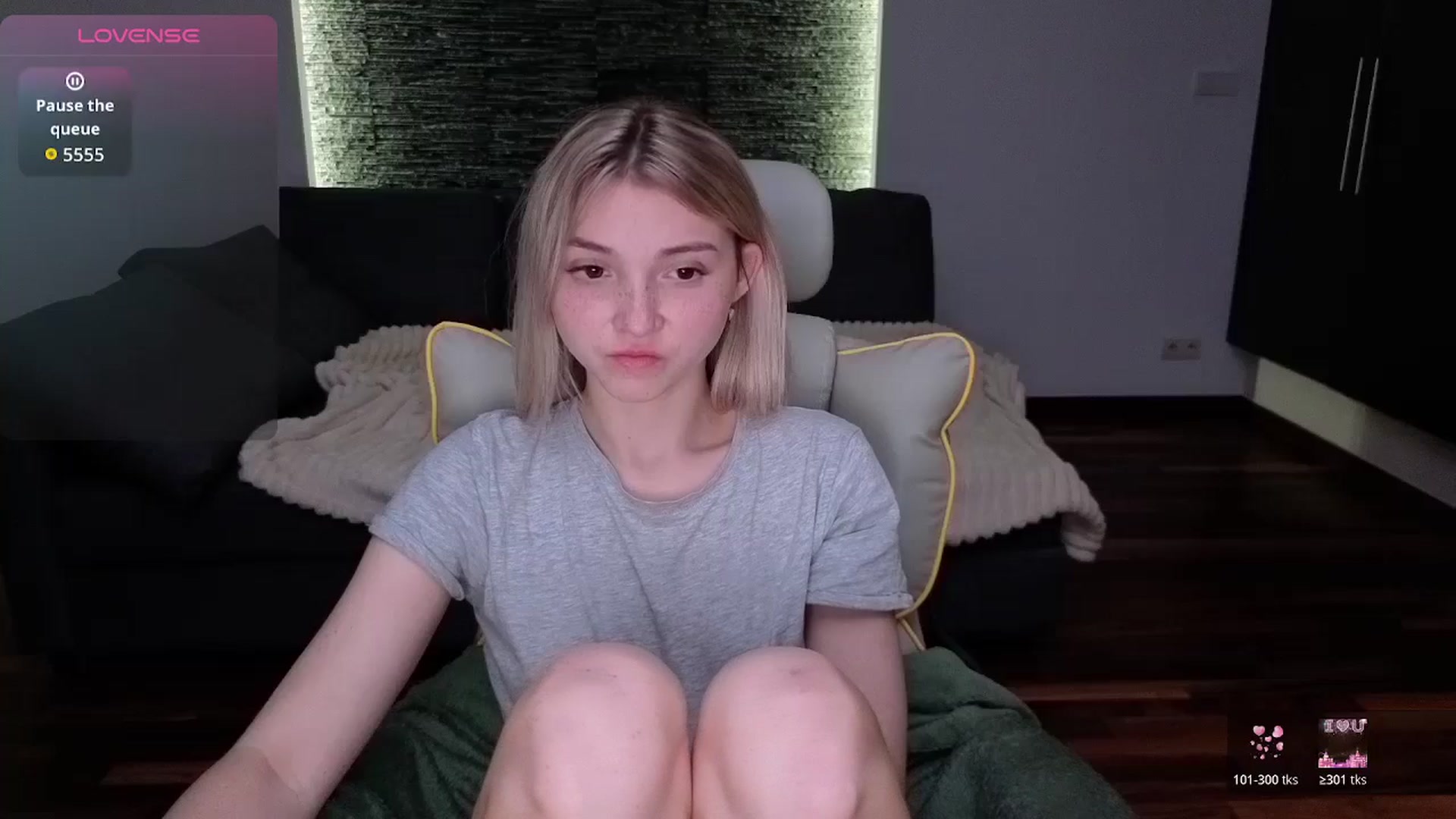 Gallery image thumbnail from Daisyy's myfreecams stream on, 04/08/2026, 21:58 image 11 of 20