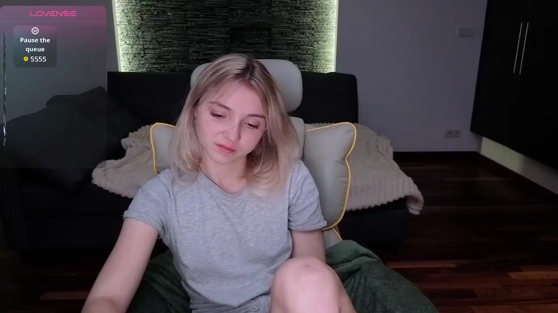 Gallery image thumbnail from Daisyy's myfreecams stream on, 04/08/2026, 21:58 image 1 of 20