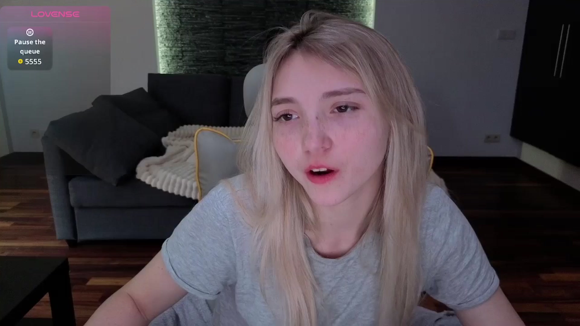 Gallery image thumbnail from Daisyy's myfreecams stream on, 04/09/2026, 14:04 image 1 of 20