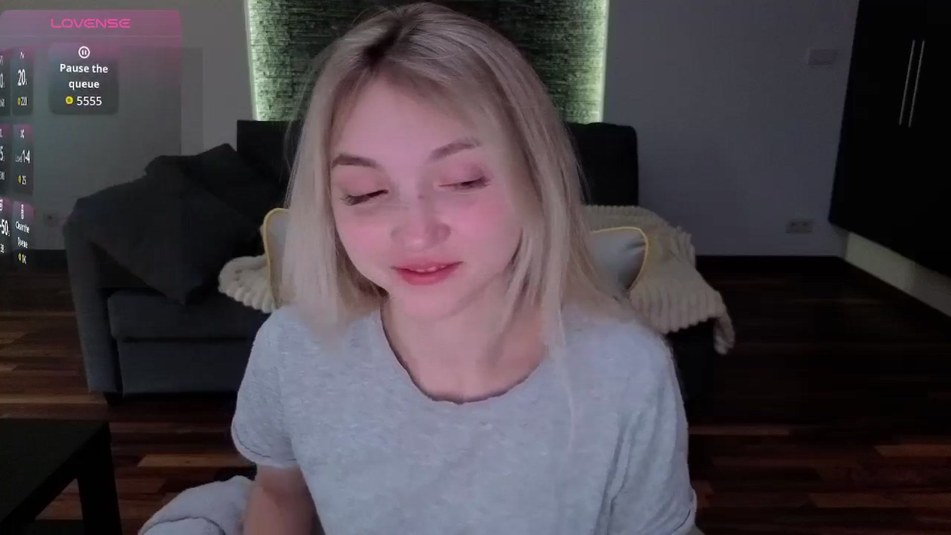 Gallery image thumbnail from Daisyy's myfreecams stream on, 04/09/2026, 14:04 image 6 of 20