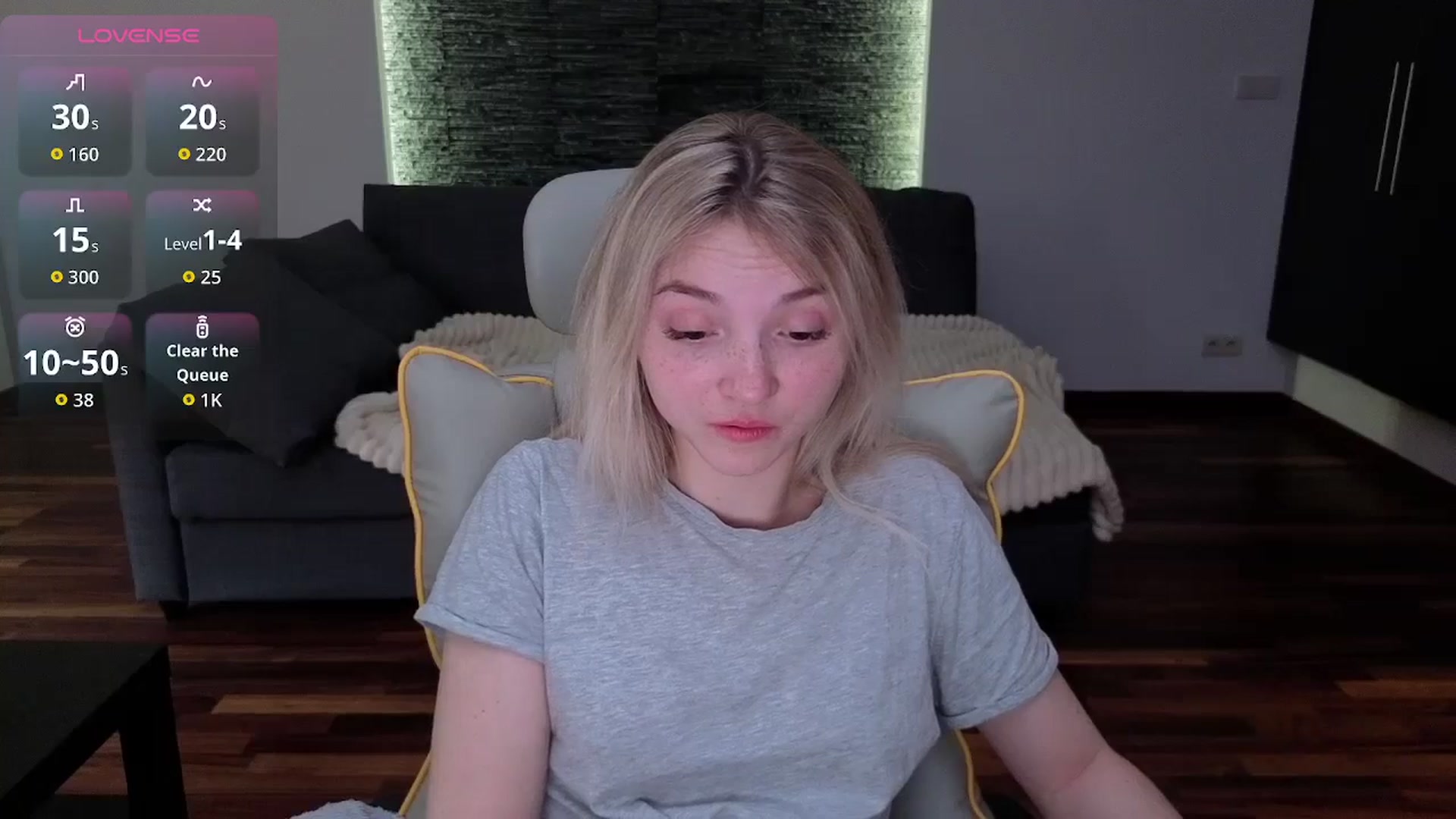Gallery image thumbnail from Daisyy's myfreecams stream on, 04/09/2026, 14:04 image 8 of 20