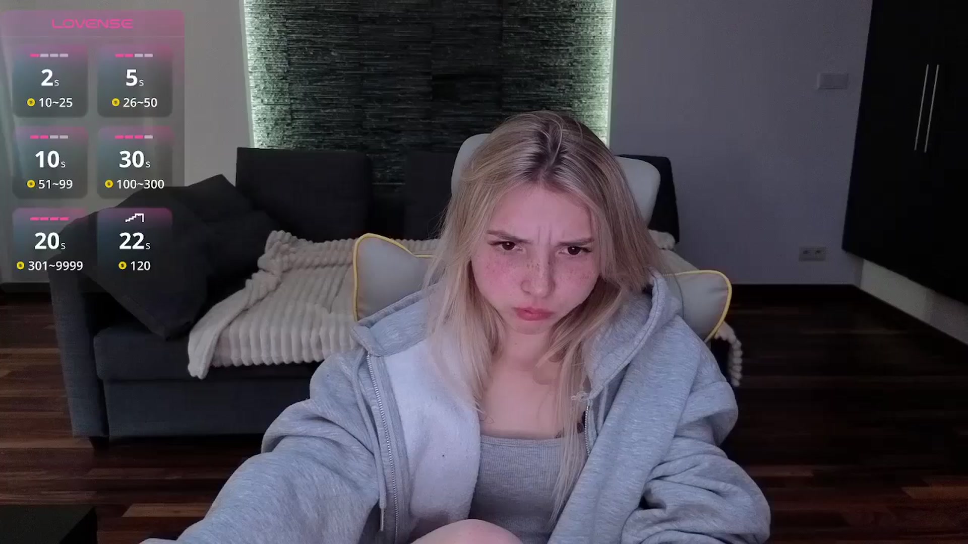Gallery image thumbnail from Daisyy's myfreecams stream on, 04/10/2026, 16:38 image 16 of 20
